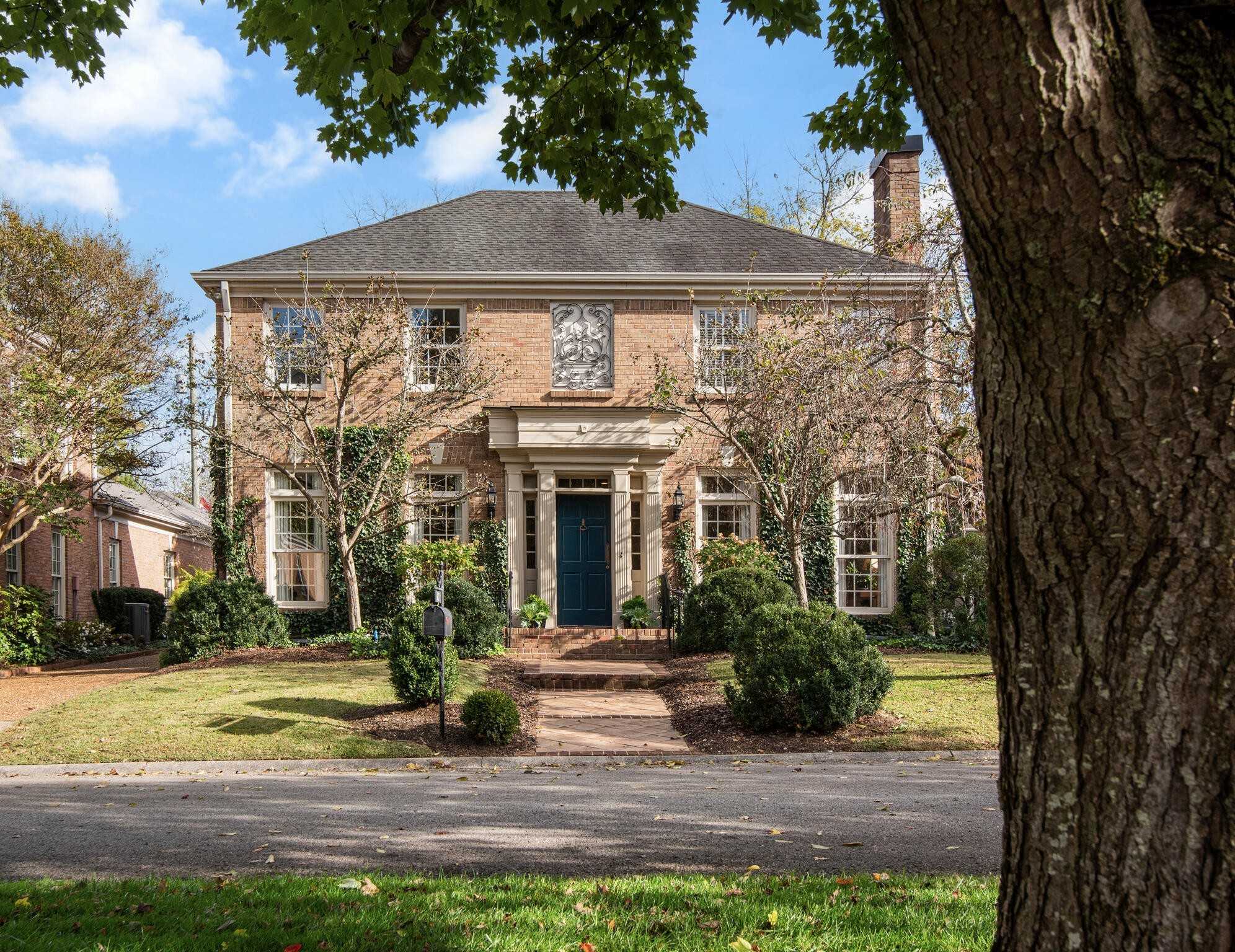 5117 Boxcroft Pl Nashville Tennessee United States, for Sale, residential, Adam Hanes, LPT Realty