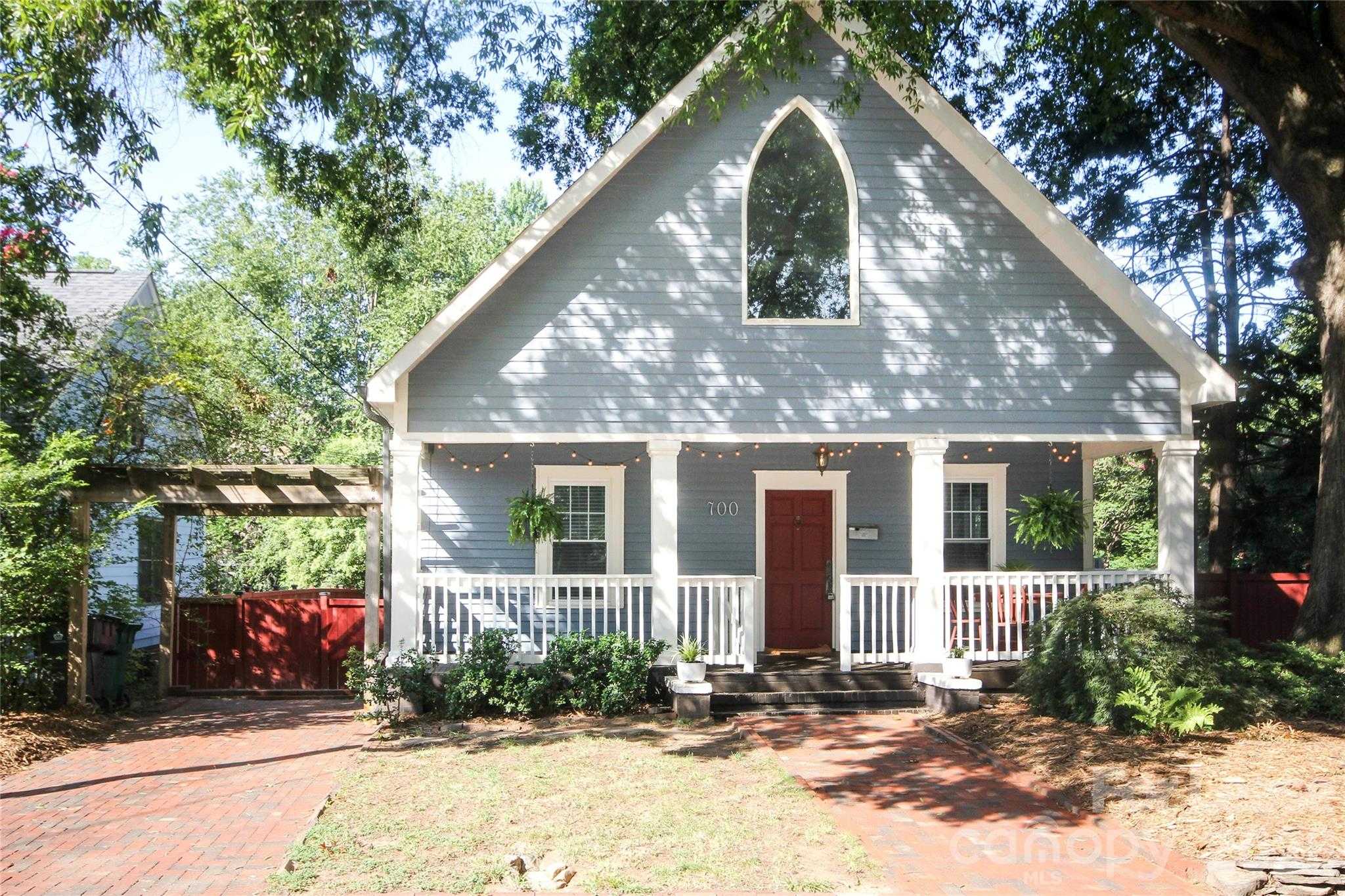 700 35th Street Charlotte North Carolina United States, for Rent, residential, Kristen Haynes, New Home Buyers Brokers / Realty Pros