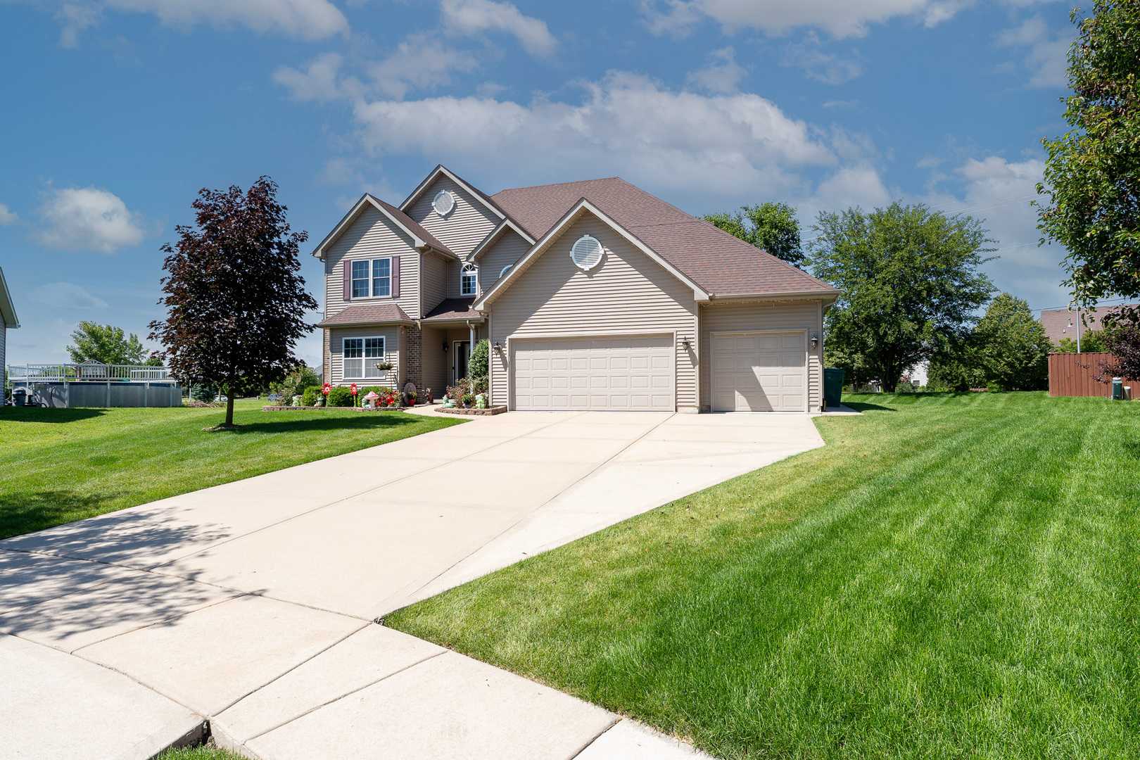 7108 Carbuck Court Joliet Illinois United States, for Sale, residential,  , Alpha 7 Realty