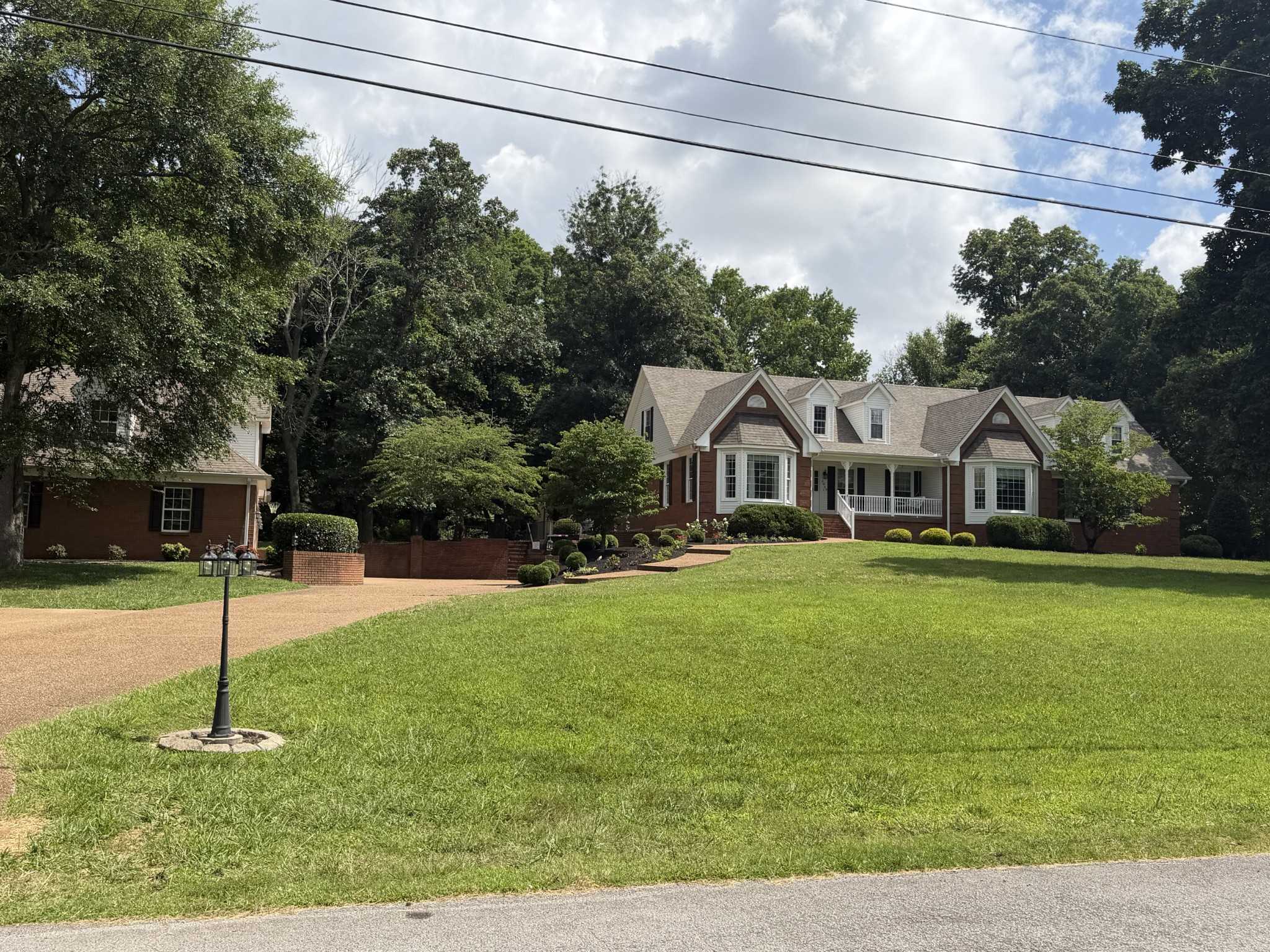 5058 Windland Dr Springfield Tennessee United States, for Sale, residential, Adam Hanes, LPT Realty