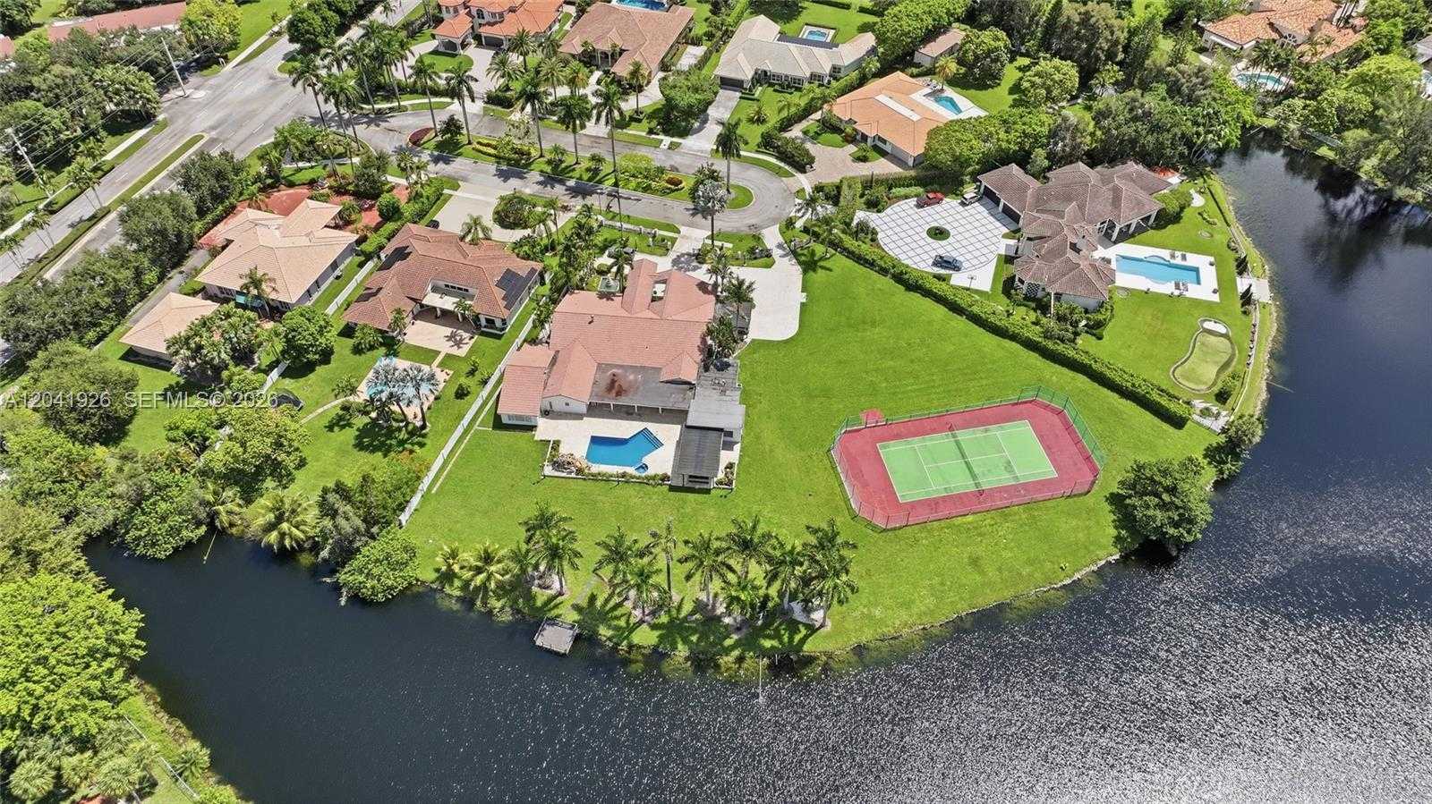16170 Saddle Ln Weston Florida United States, for Sale, residential, Radmila Mandel, Florida Sky Realty Group