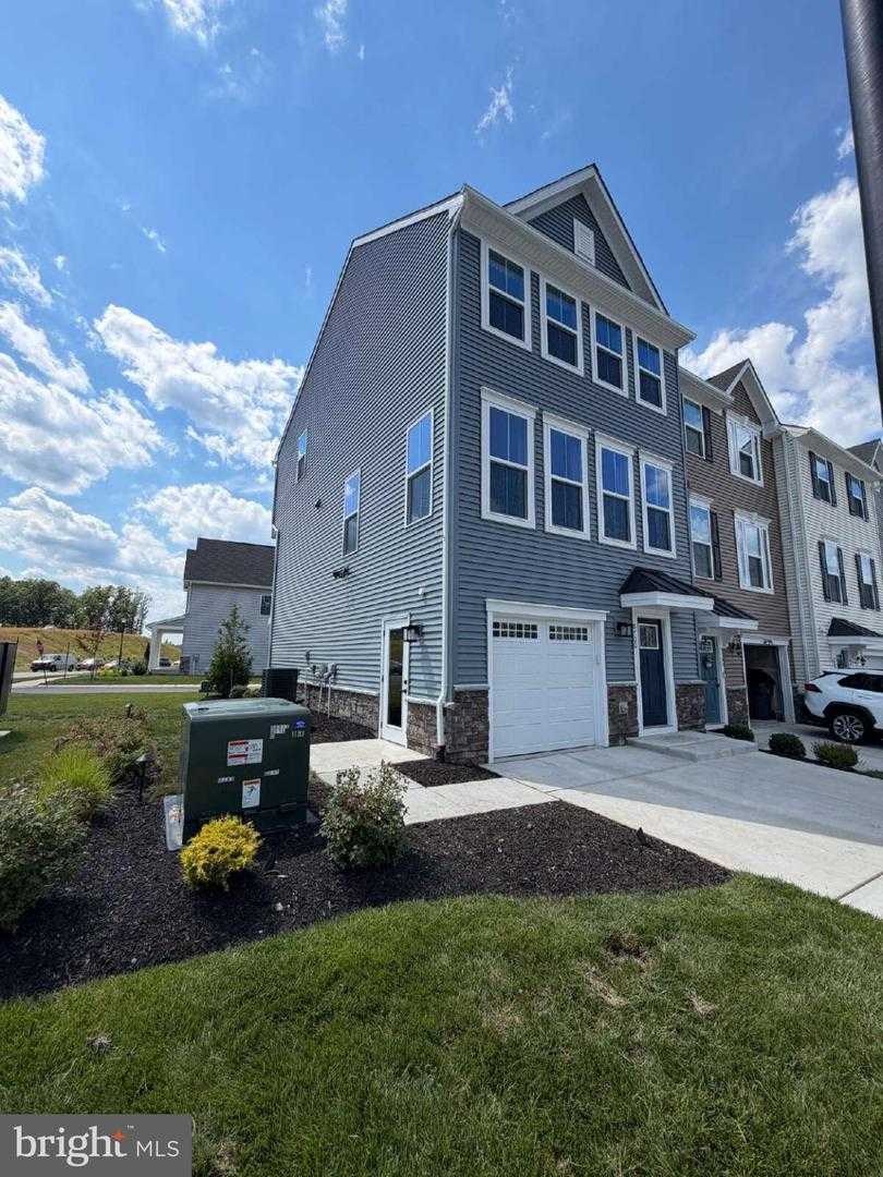 8700 STEVENSON Spotsylvania Virginia United States, for Rent, residential,  , The Holly Group