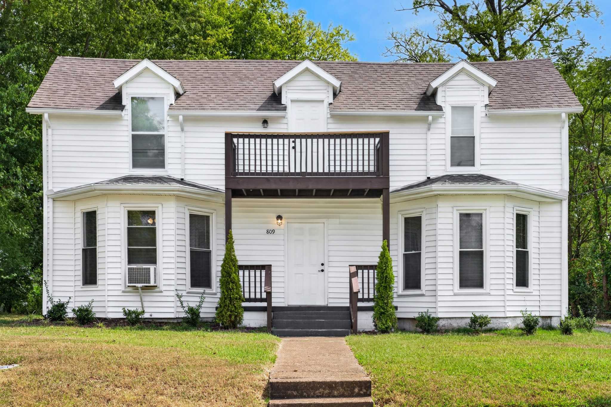 809 Forest St  APT 2 Clarksville Tennessee United States, for Rent, residential, Rebekah  Sprabary, Sweet Home Realty & Property Management