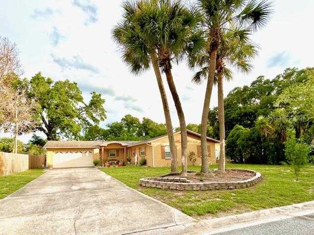 650 SHERWOOD DRIVE Altamonte Springs Florida United States, for Sale, residential, Zaira Mejia, Spaces & Styles Group