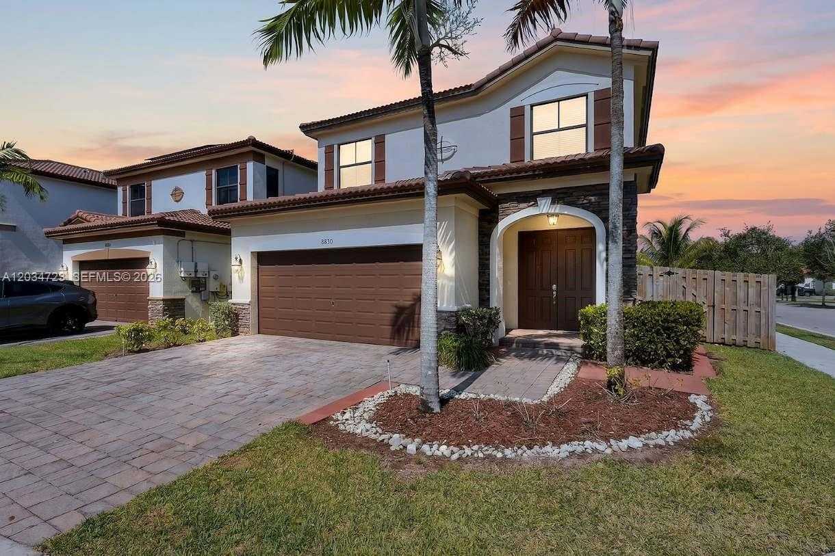 8890 NW 99th Path Doral Florida United States, for Sale, residential, Roberto Villasmil, Interinvestments Realty, Inc.