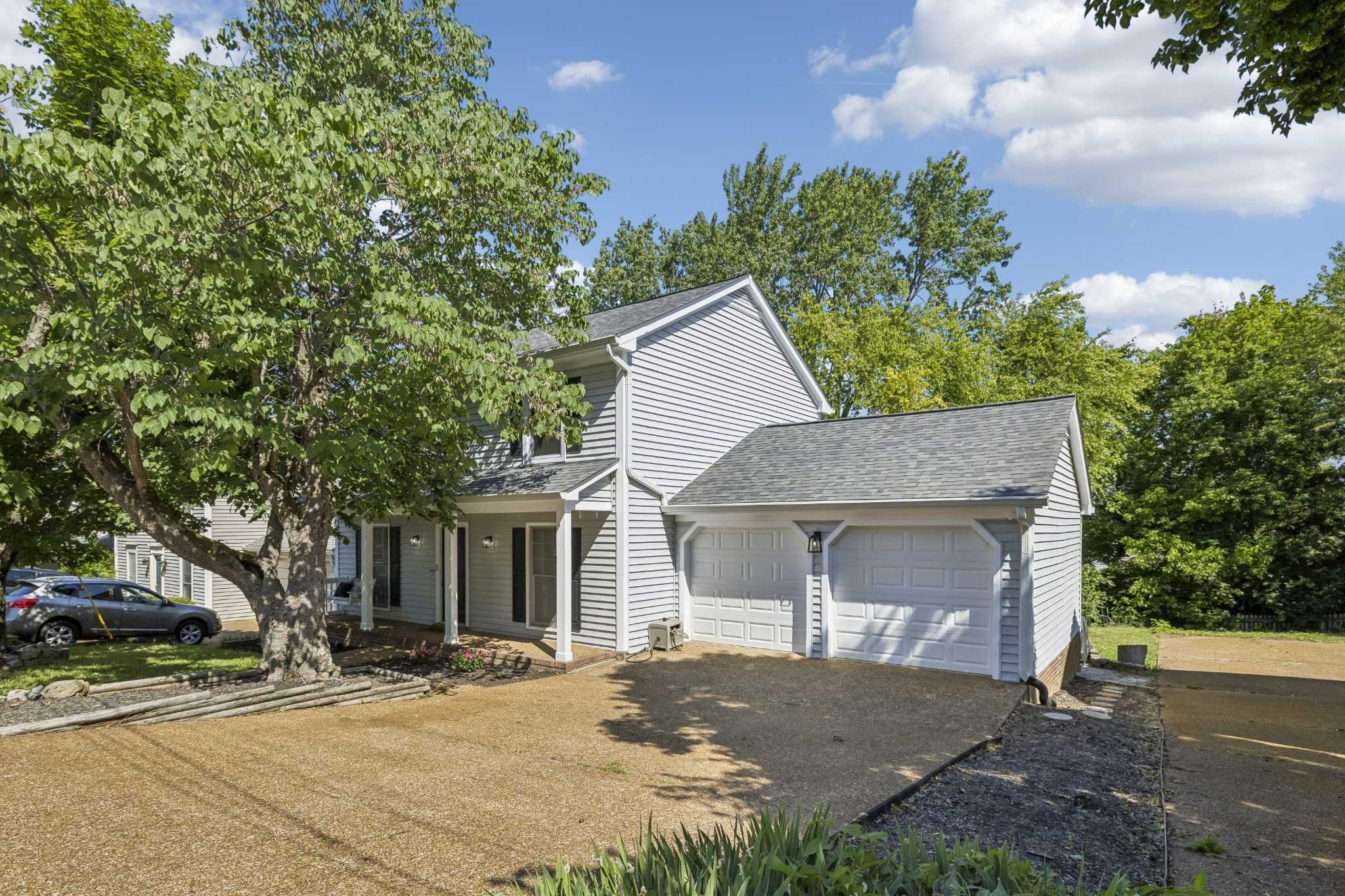 5053 English Village Dr Nashville Tennessee United States, for Sale, residential, Adam Hanes, LPT Realty