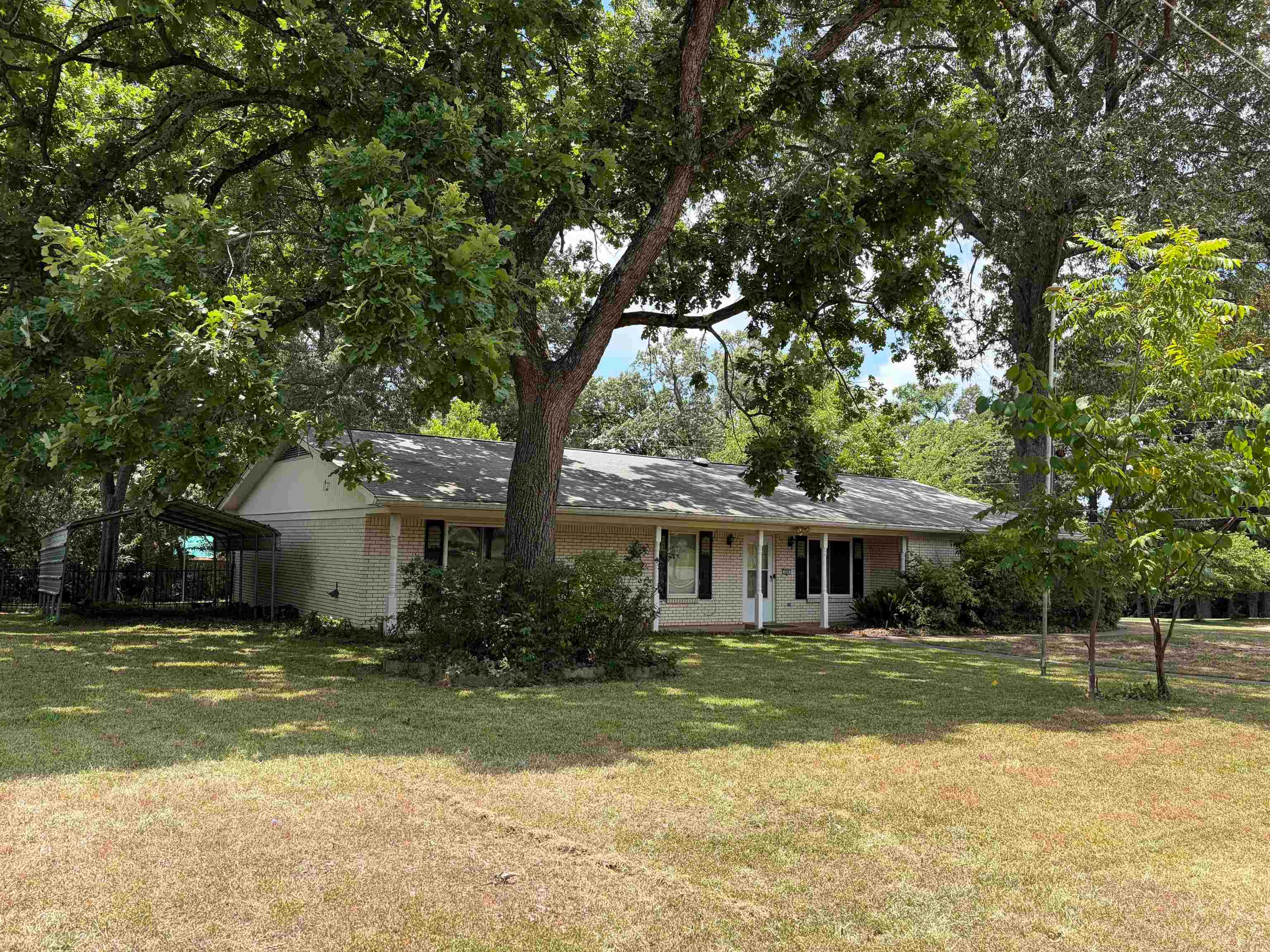200 Ivy Longview Texas United States, for Sale, residential,  , Drake Chapman Real Estate, Brokerage