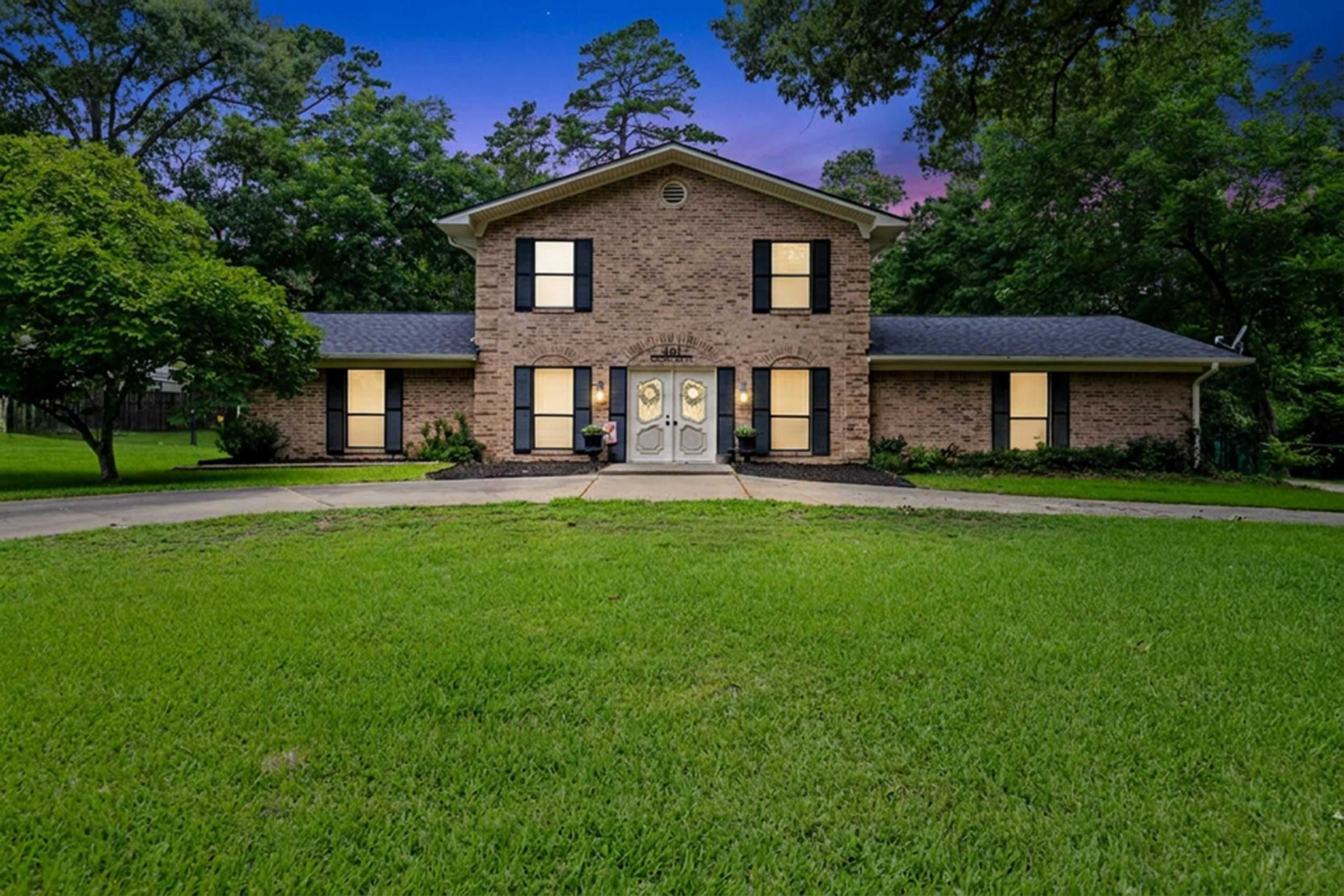 461 Country Pl. Longview Texas United States, for Sale, residential,  , Drake Chapman Real Estate, Brokerage