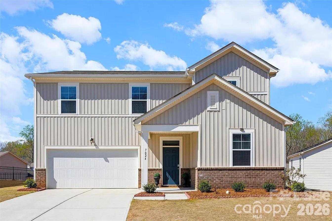 7024 Maple Run Circle Charlotte North Carolina United States, for Rent, residential, Kristen Haynes, New Home Buyers Brokers / Realty Pros