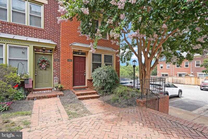 1533 ORONOCO STREET Alexandria Virginia United States, for Sale, residential,  , The Holly Group
