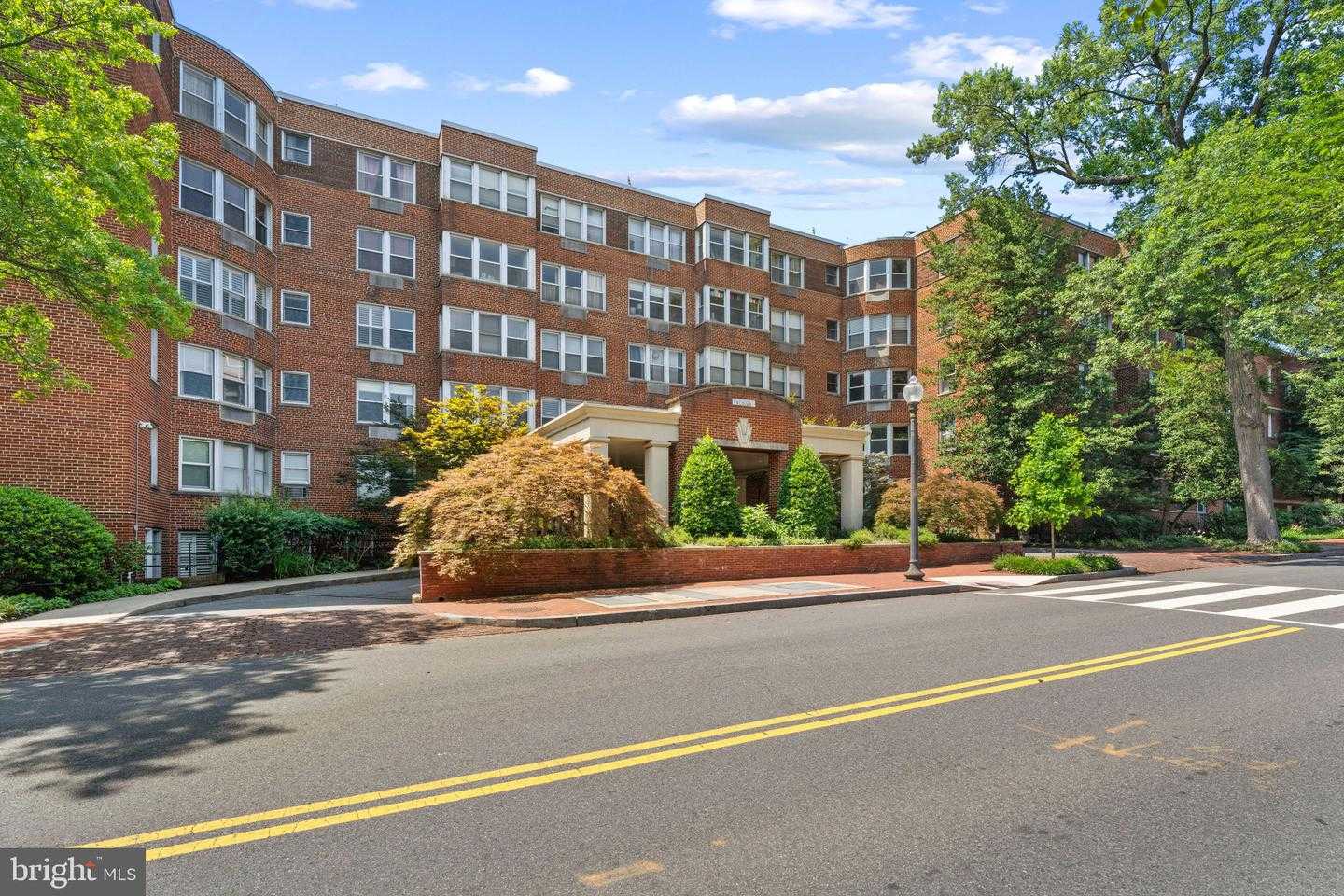 2500 Q STREET APT 706 Washington District Of Columbia United States, for Sale, residential, Edward Giles, Georgetown Realty Group