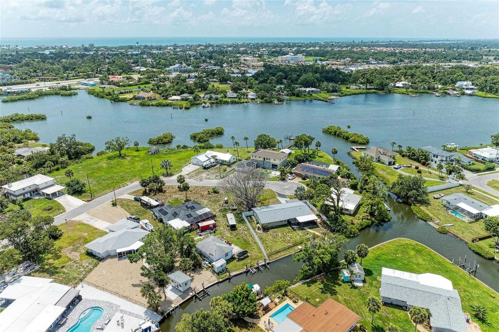 302 DONA DRIVE Nokomis Florida United States, for Sale, residential,  , The Mount Dora Group 