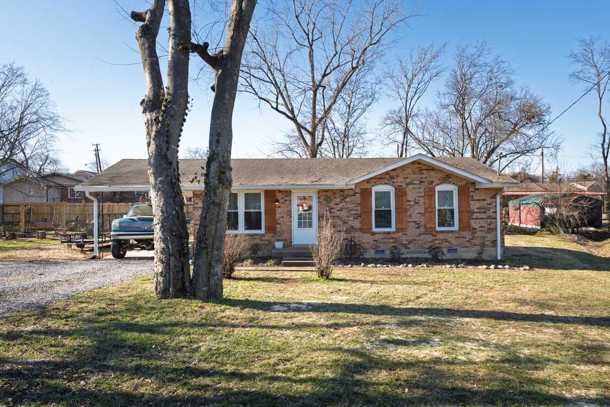 139 Laurel Ct Hendersonville Tennessee United States, for Sale, residential, Adam  Hanes, LPT Realty
