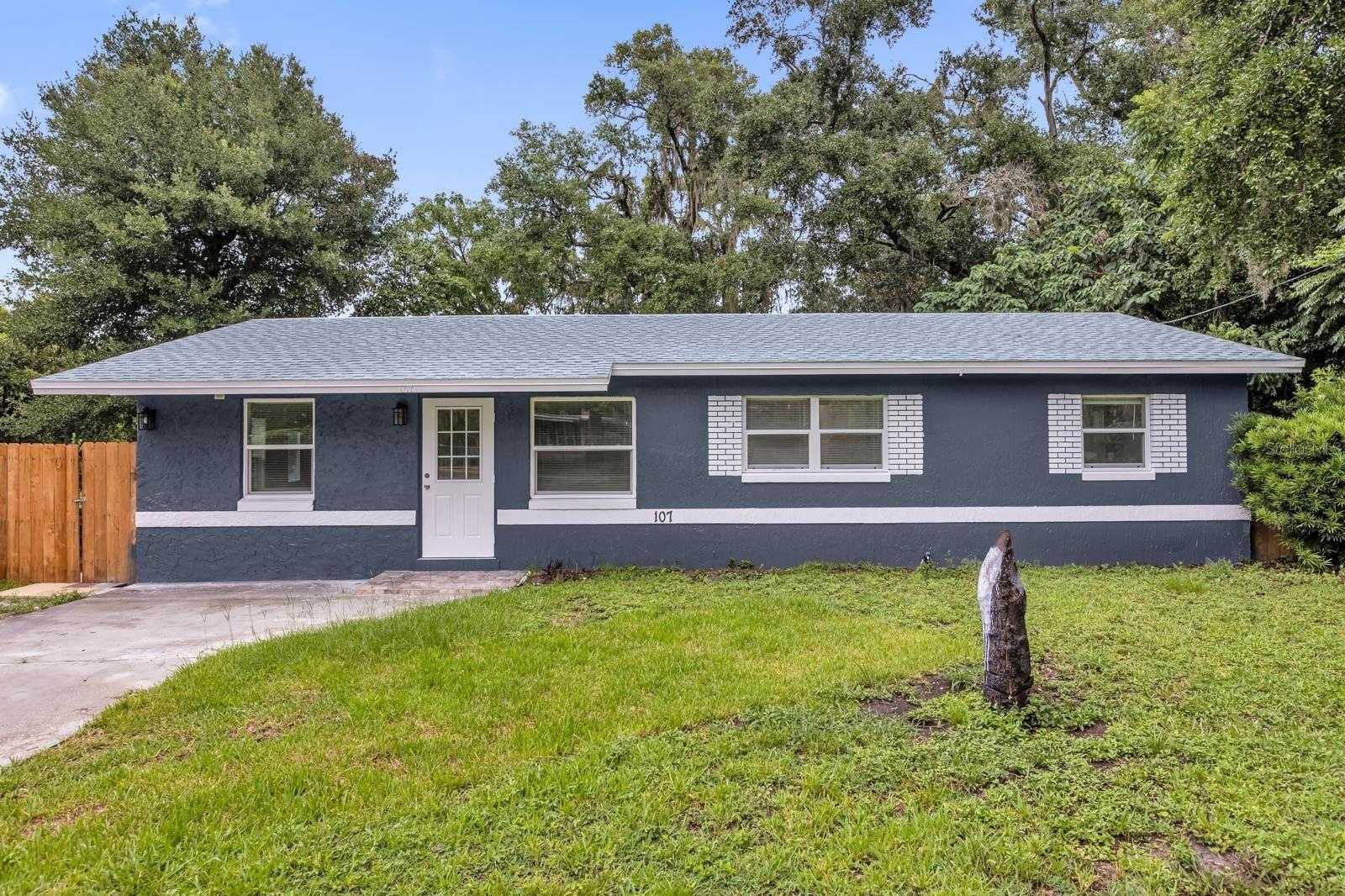 107 FORD AVENUE Altamonte Springs Florida United States, for Sale, residential, Zaira Mejia, Spaces & Styles Group
