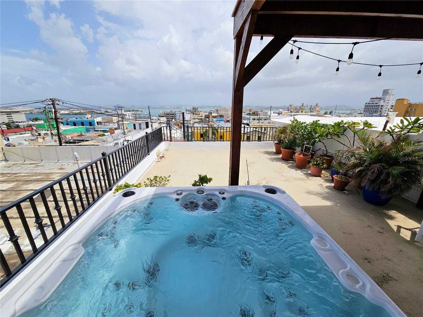 353 CALLE DE LA LUNA  APT 301 Old San Juan Puerto Rico United States, for Rent, residential,  , VIDA URBANA INC