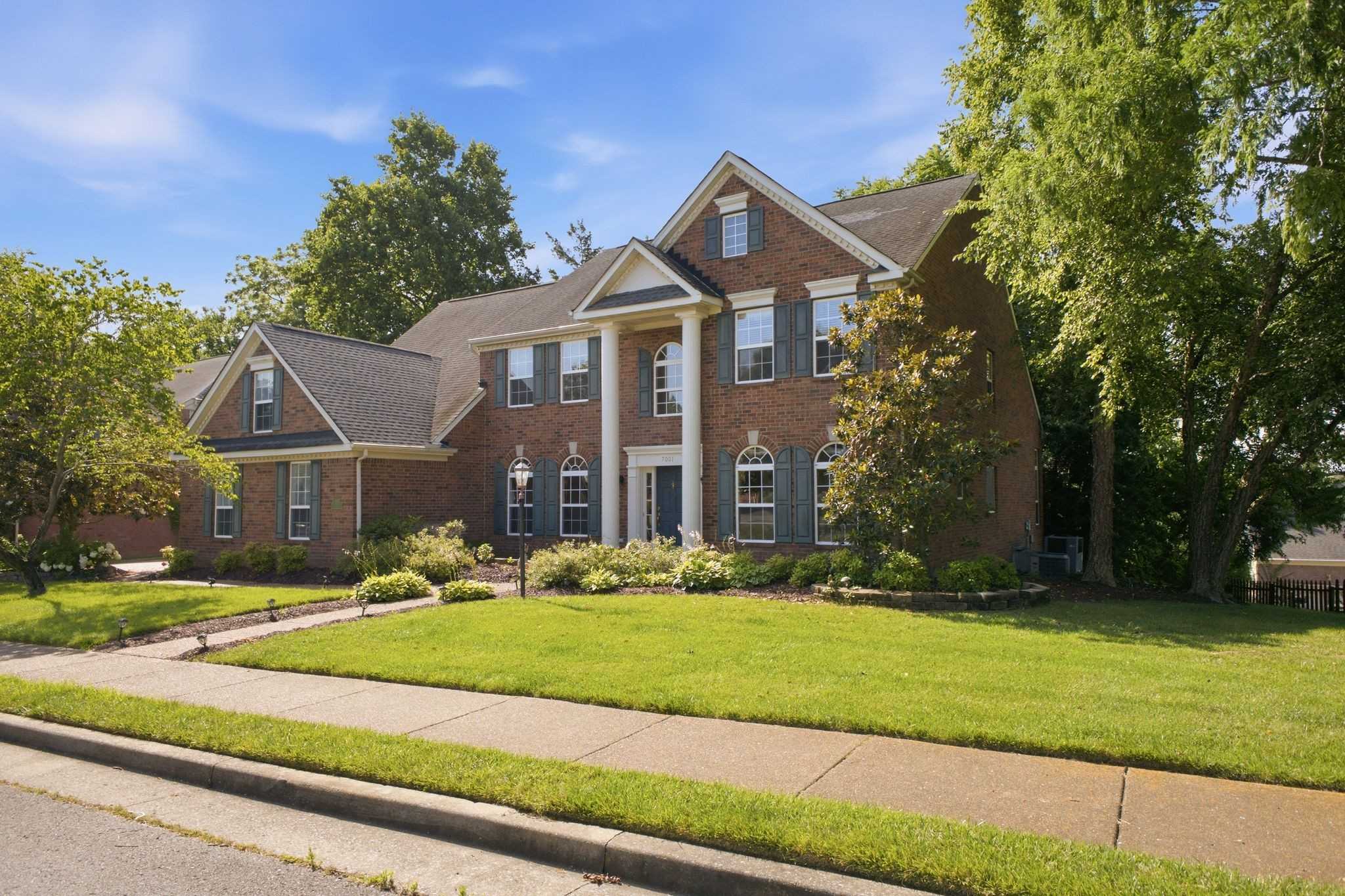 7001 Stone Run Dr Nashville Tennessee United States, for Sale, residential, Adam  Hanes, LPT Realty