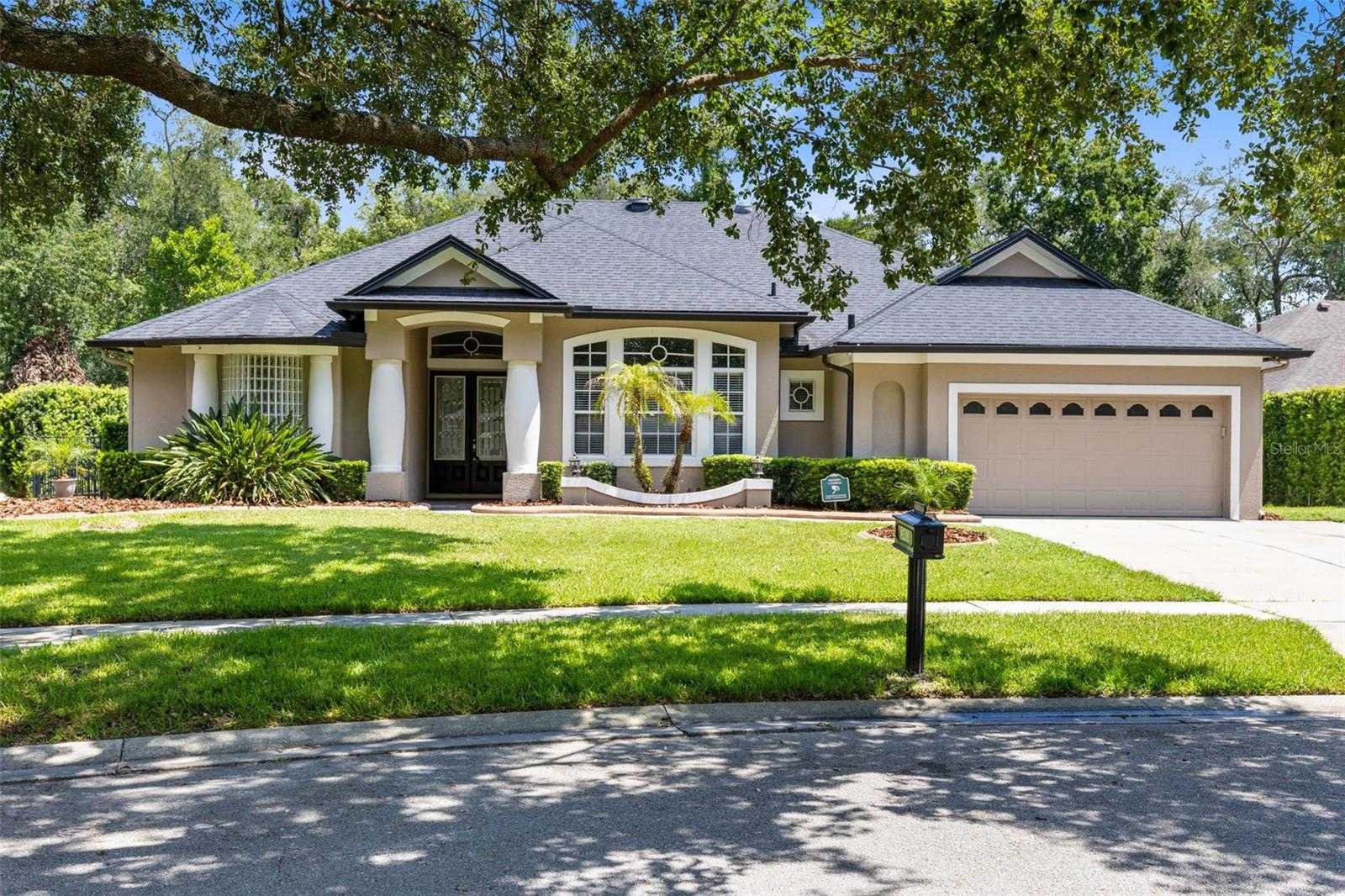 341 VERACLIFF COURT Oviedo Florida United States, for Sale, residential, Fritz Wardlow, HomeSmart