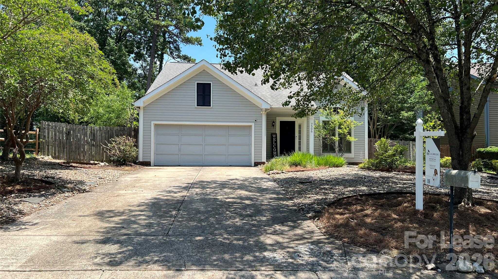 7506 Batavia Lane Charlotte North Carolina United States, for Rent, residential, Kristen Haynes, New Home Buyers Brokers / Realty Pros