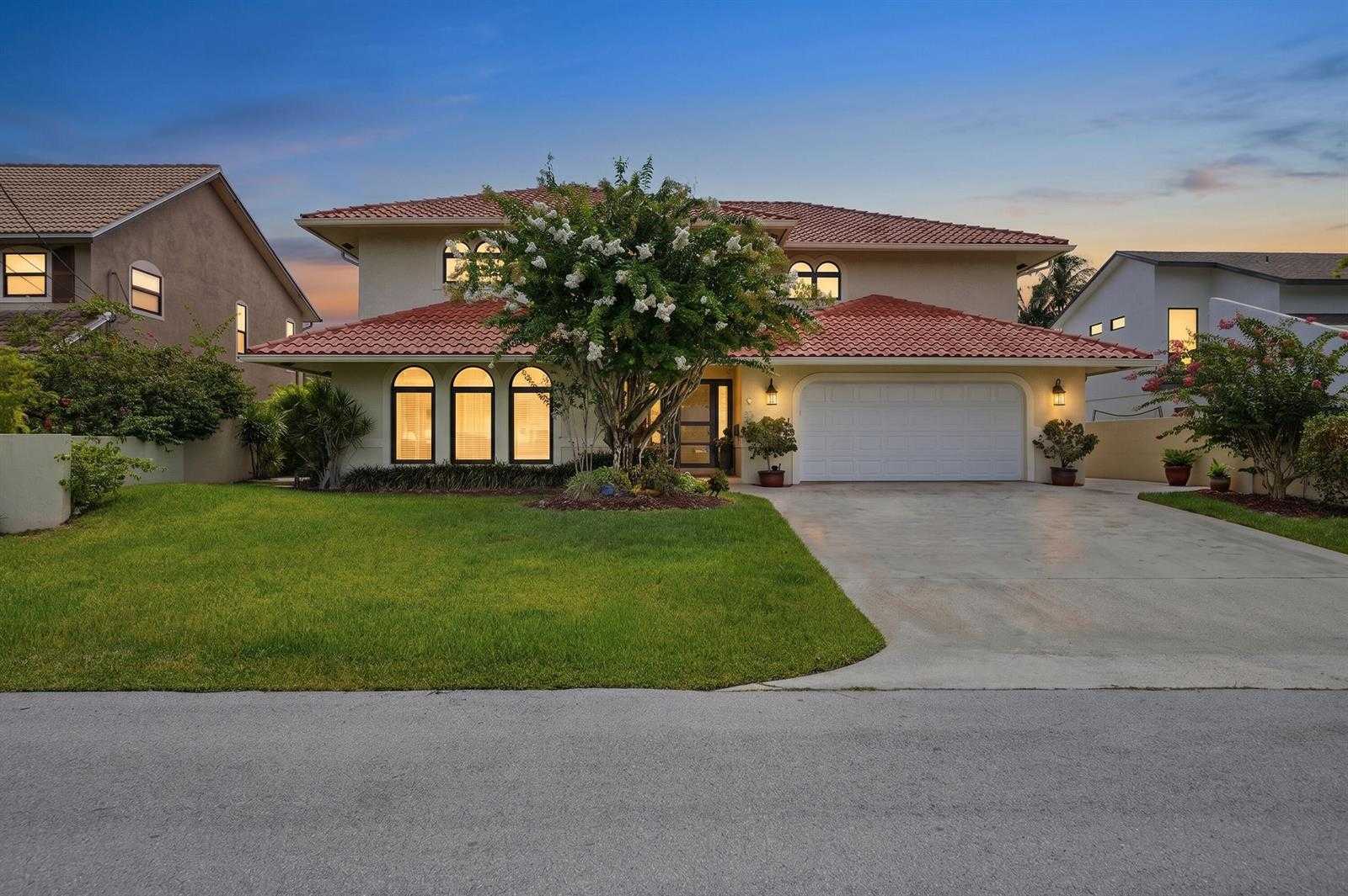 370 SE 13th Avenue Pompano Beach Florida United States, for Sale, residential,  , D'Lux Real Estate Services, LLC