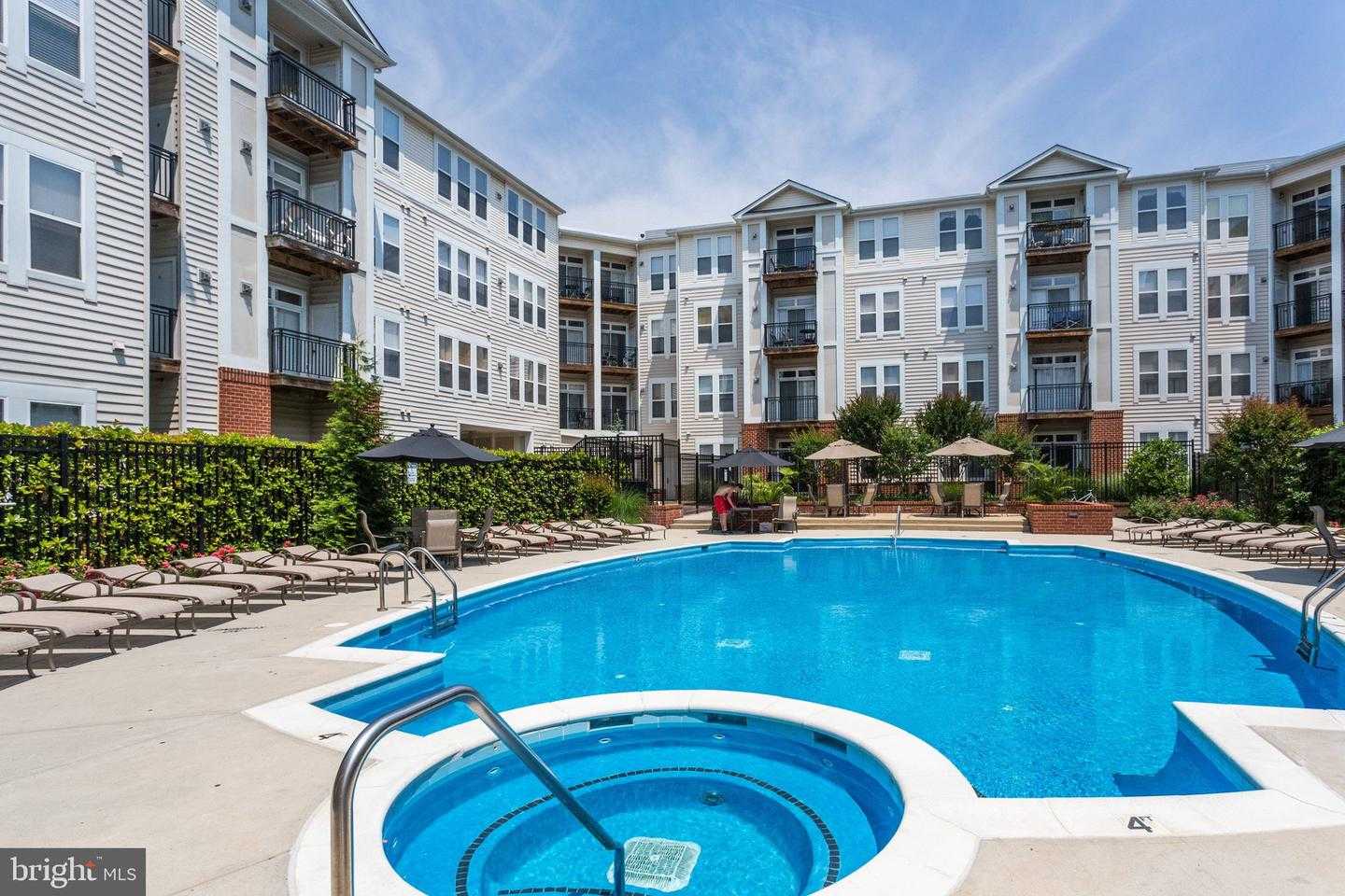 2655 PROSPERITY AVENUE APT 201 Fairfax Virginia United States, for Sale, residential, Kamalia  Emerson, Samson Properties