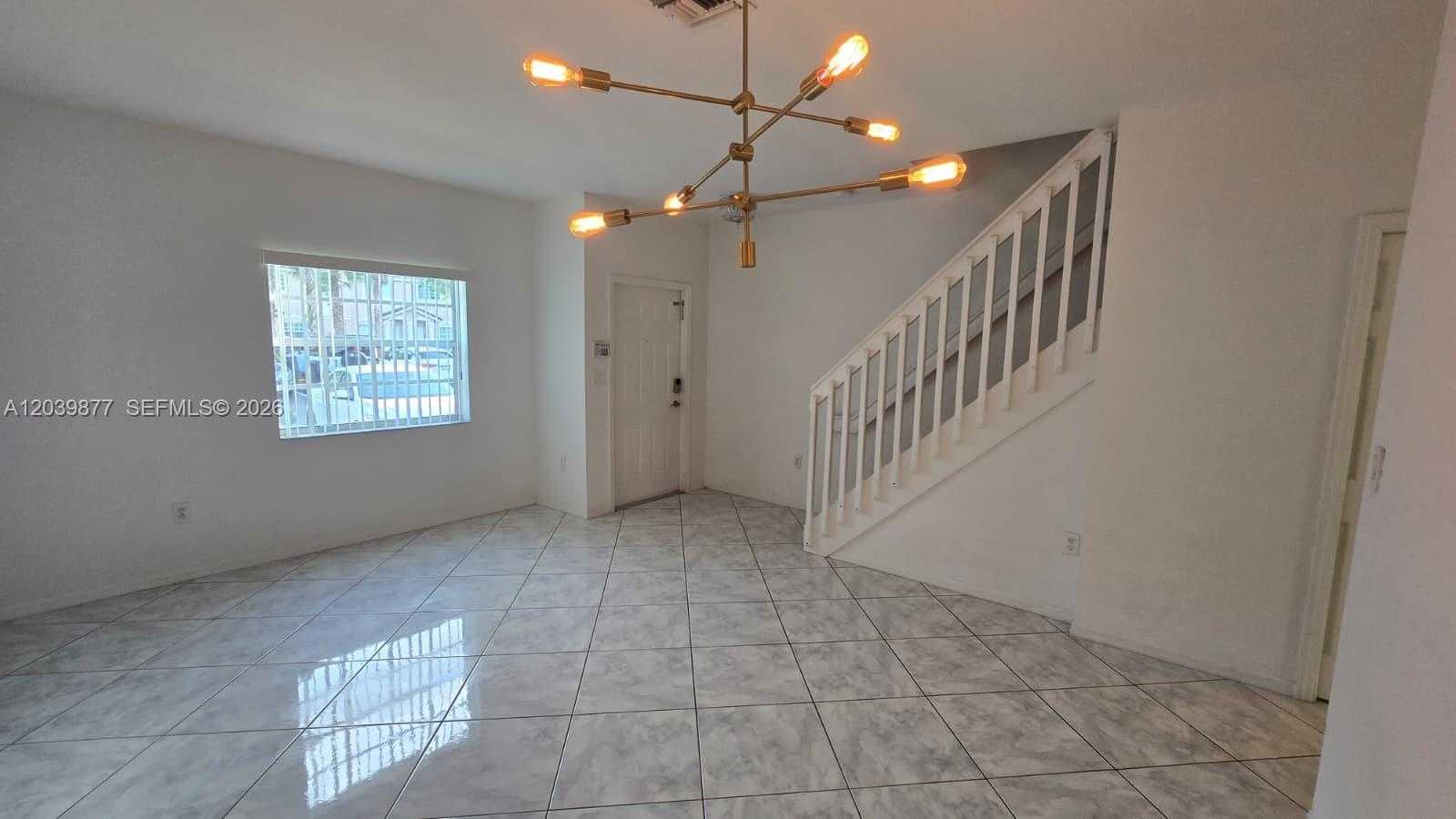 5791 NW 116th Ave  APT 101 Doral Florida United States, for Rent, residential, Roberto Villasmil, Interinvestments Realty, Inc.