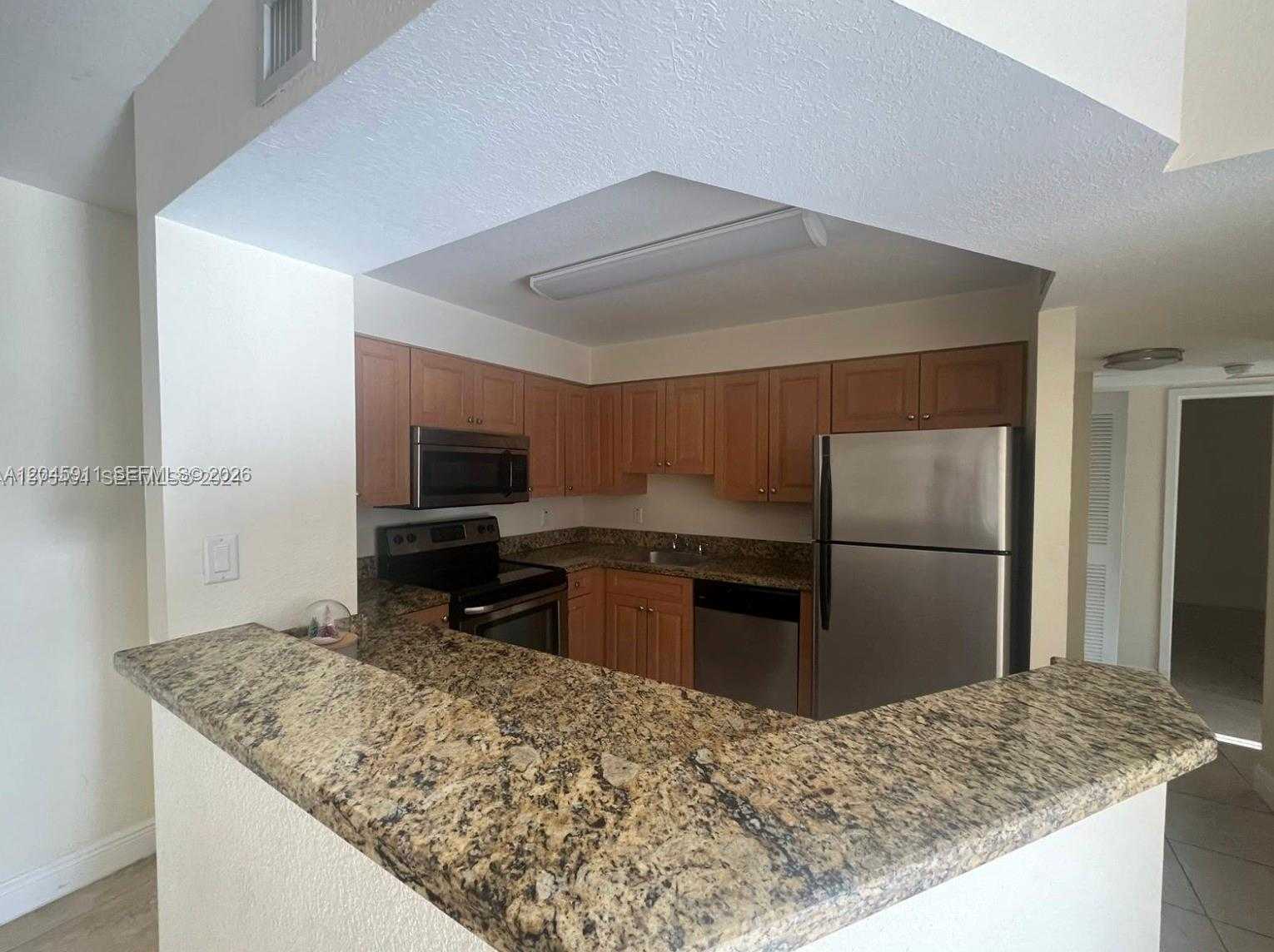 5112 NW 79 Ave  APT 202 Doral Florida United States, for Rent, residential, Roberto Villasmil, Interinvestments Realty, Inc.