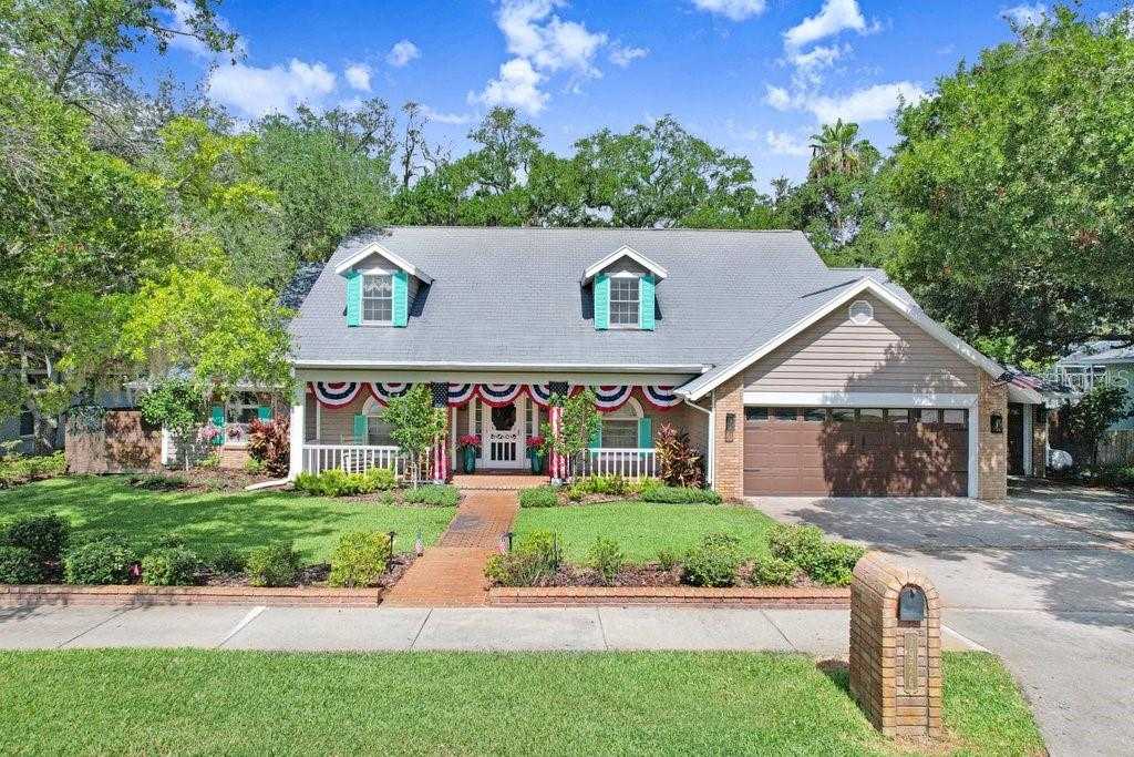 1976 DUNLOE CIRCLE Dunedin Florida United States, for Sale, residential,  , The Mount Dora Group 