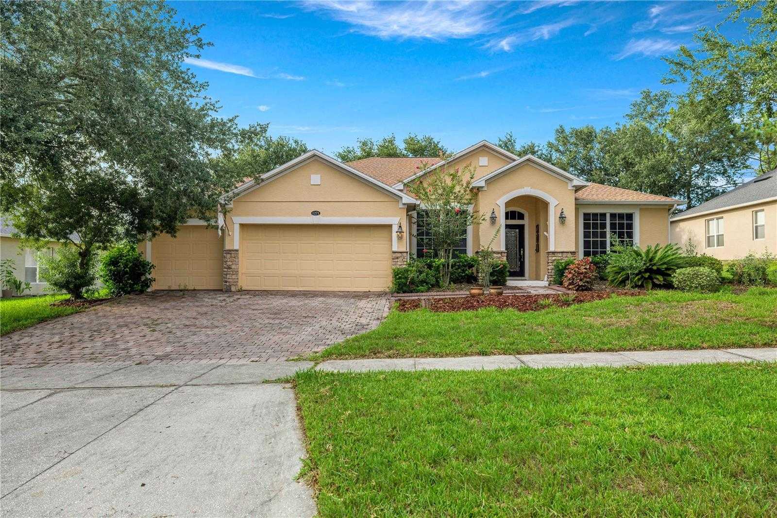 1271 LATTIMORE DRIVE Clermont Florida United States, for Sale, residential, Zaira Mejia, Spaces & Styles Group