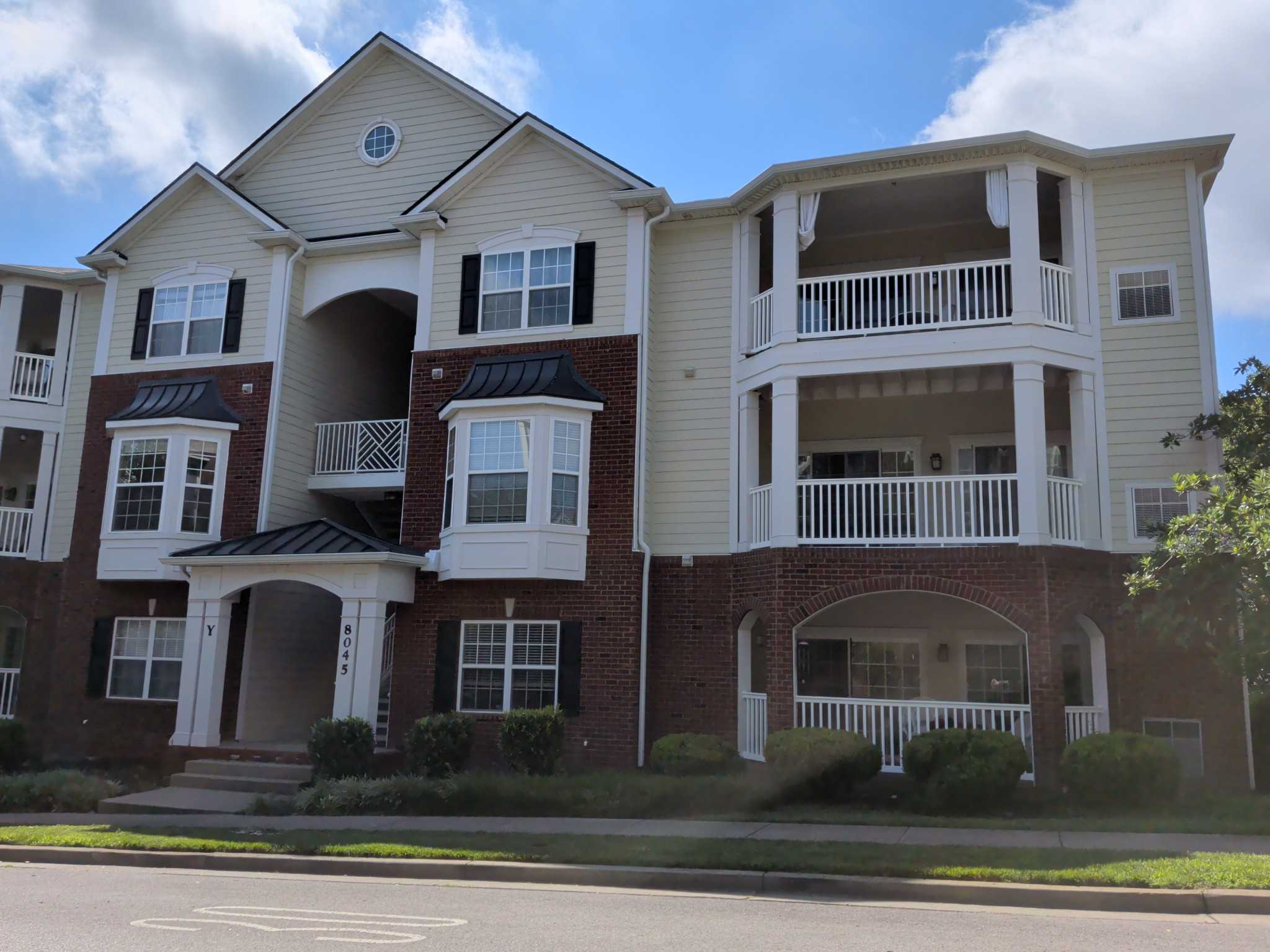 8045 Bienville Dr  APT Y7 Nashville Tennessee United States, for Rent, residential, Amy Kempf, Reliant Realty ERA Powered