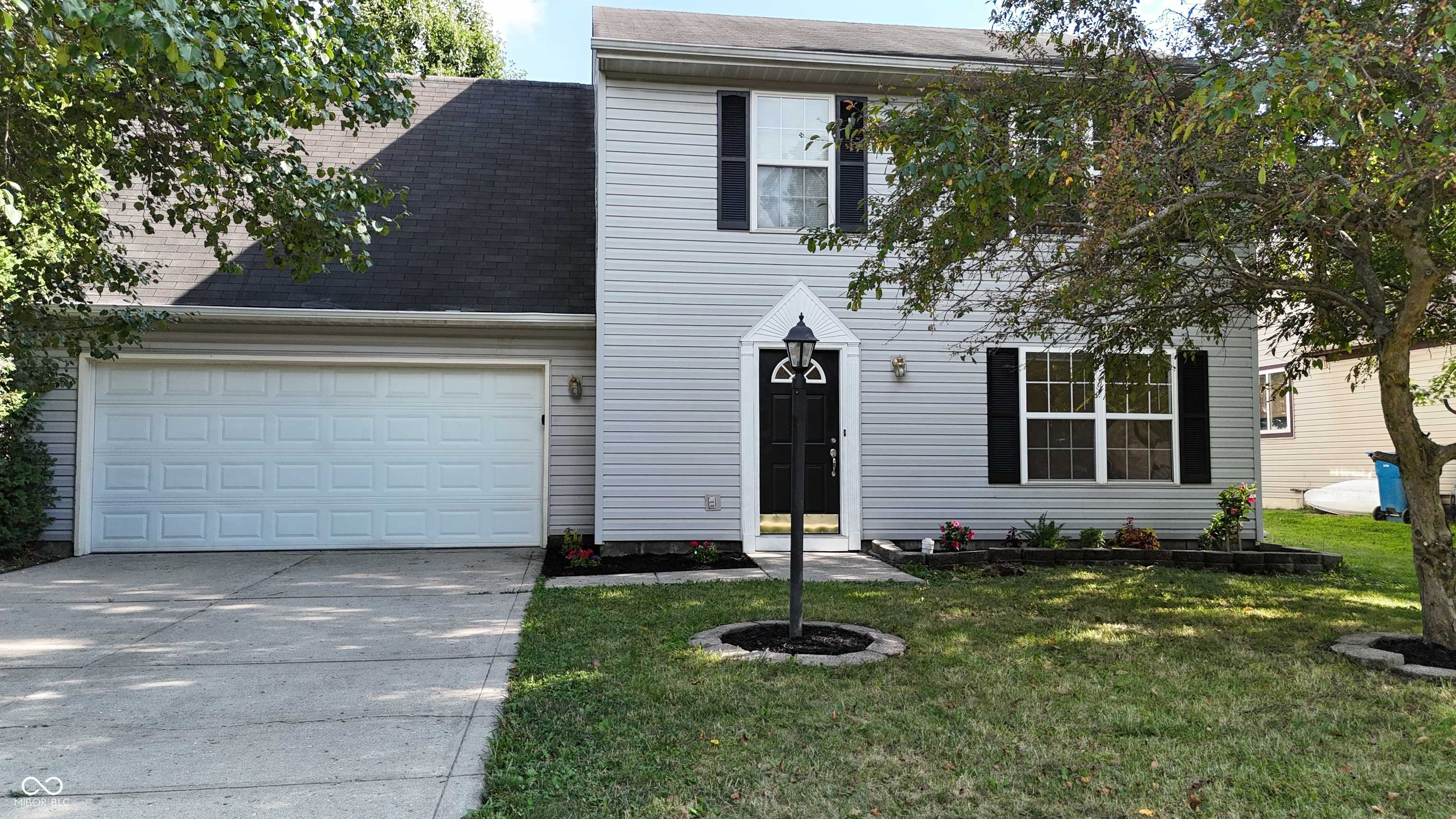 8913 Glass Chimney Lane Fishers Indiana United States, for Sale, residential, Amir Chaudhary, Kingsway Real Estate Brokerage