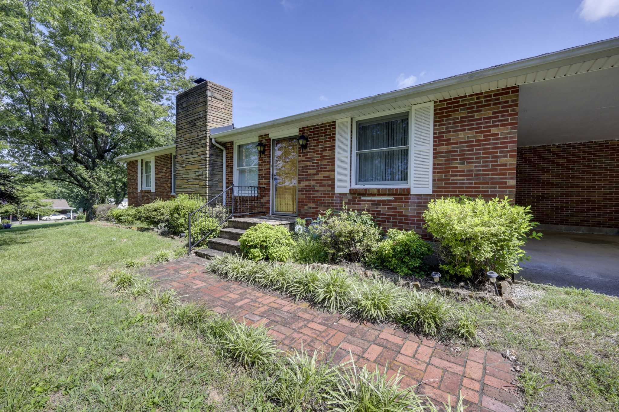 13210 Betts Rd Greenbrier Tennessee United States, for Sale, residential, Adam Hanes, LPT Realty