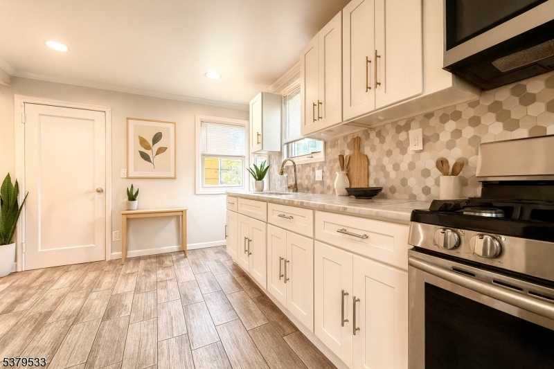 152 Maple Ave  APT 2 Rahway City New Jersey United States, for Rent, residential,  , NJ Homes For Sale