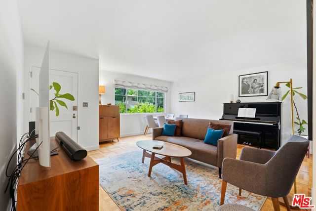 5327 Village Los Angeles California United States, for Sale, residential, Emma Wilson, Incom Demo Brokerage
