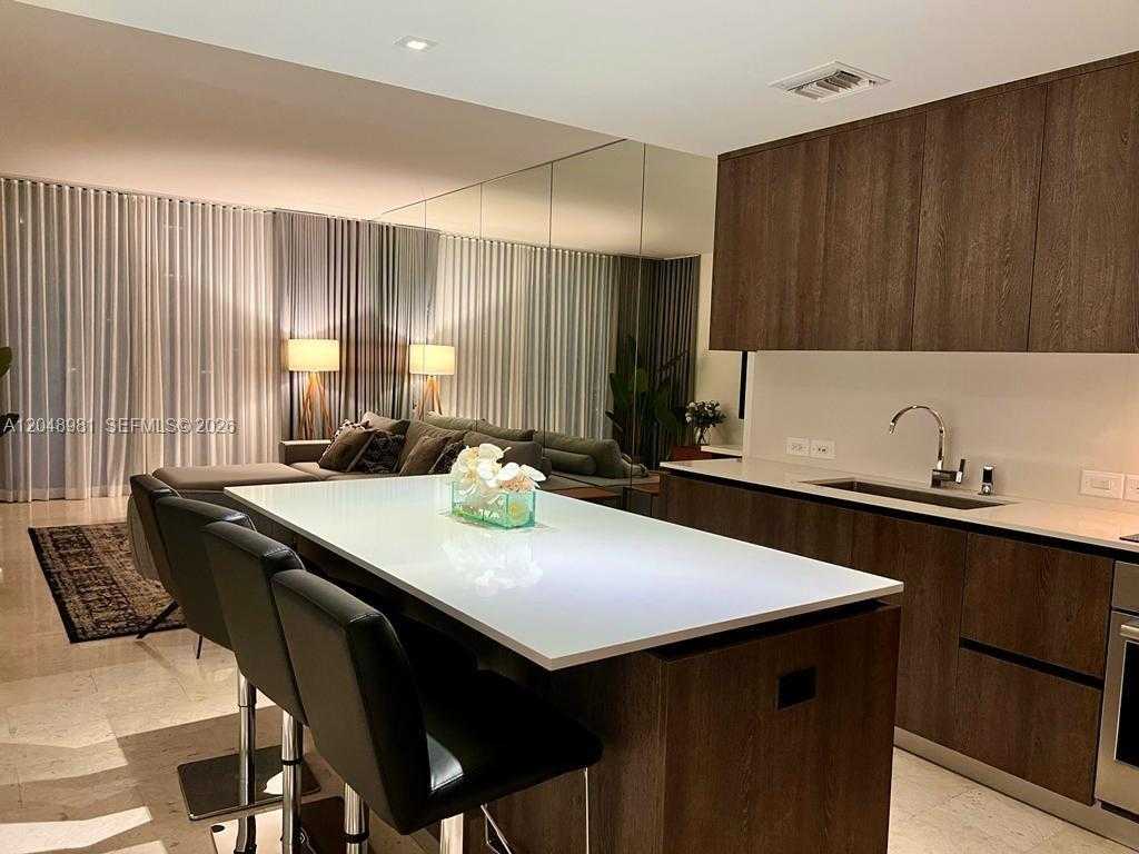 88 SW 7th St  APT 808 Miami Florida United States, for Sale, residential,  , Incom Office Demo