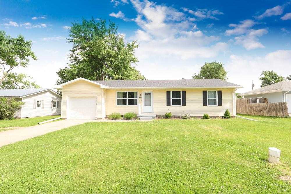 437 Tara Park Moberly Missouri United States, for Sale, residential,  , CENTURY 21 McKeown & Associates, Inc.
