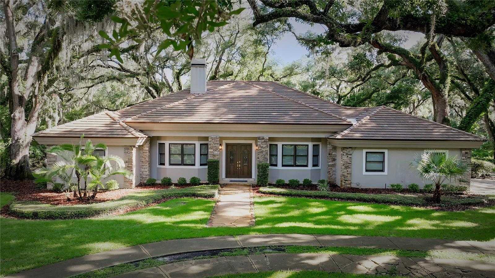 15717 E OAKLAND AVENUE Winter Garden Florida United States, for Sale, residential, Zaira Mejia, Spaces & Styles Group
