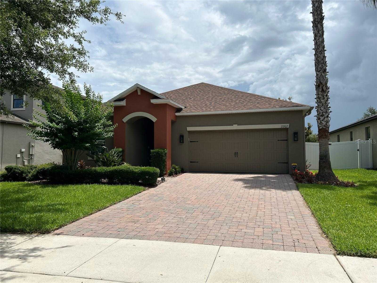 2202 ROMANUM DRIVE Winter Garden Florida United States, for Sale, residential, Zaira Mejia, Spaces & Styles Group