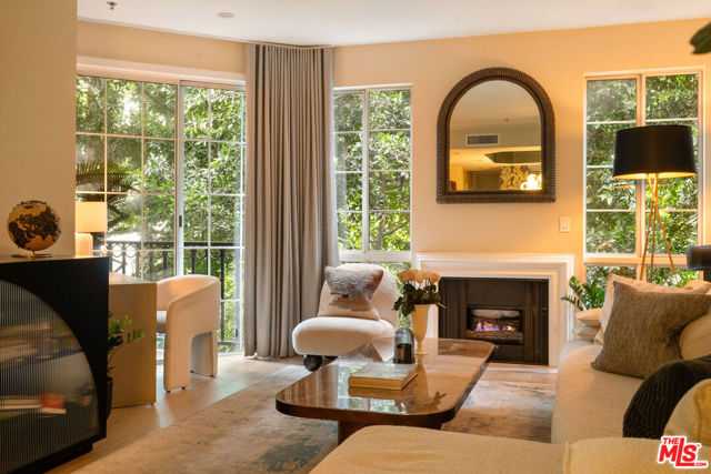 585 N Rossmore Avenue APT 407 Los Angeles California United States, for Sale, residential, Emma Wilson, Incom Demo Brokerage
