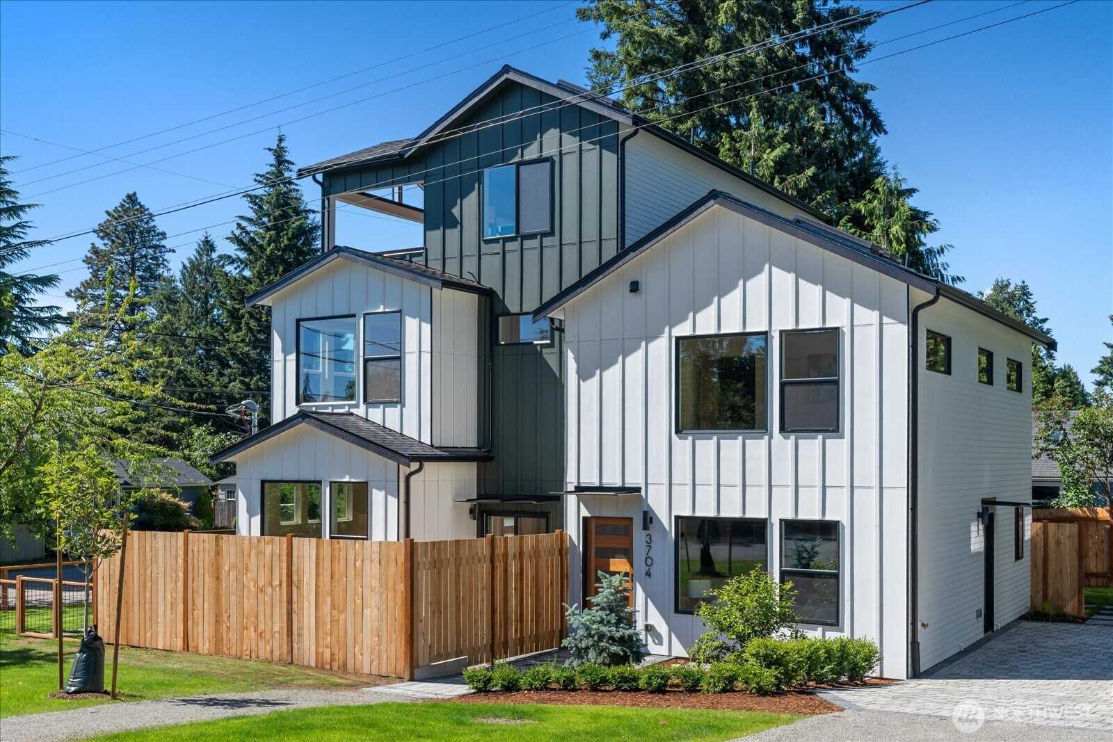 3704 NE 137th Street Seattle Washington United States, for Sale, residential, Sibhat Petros, Best Choice Realty