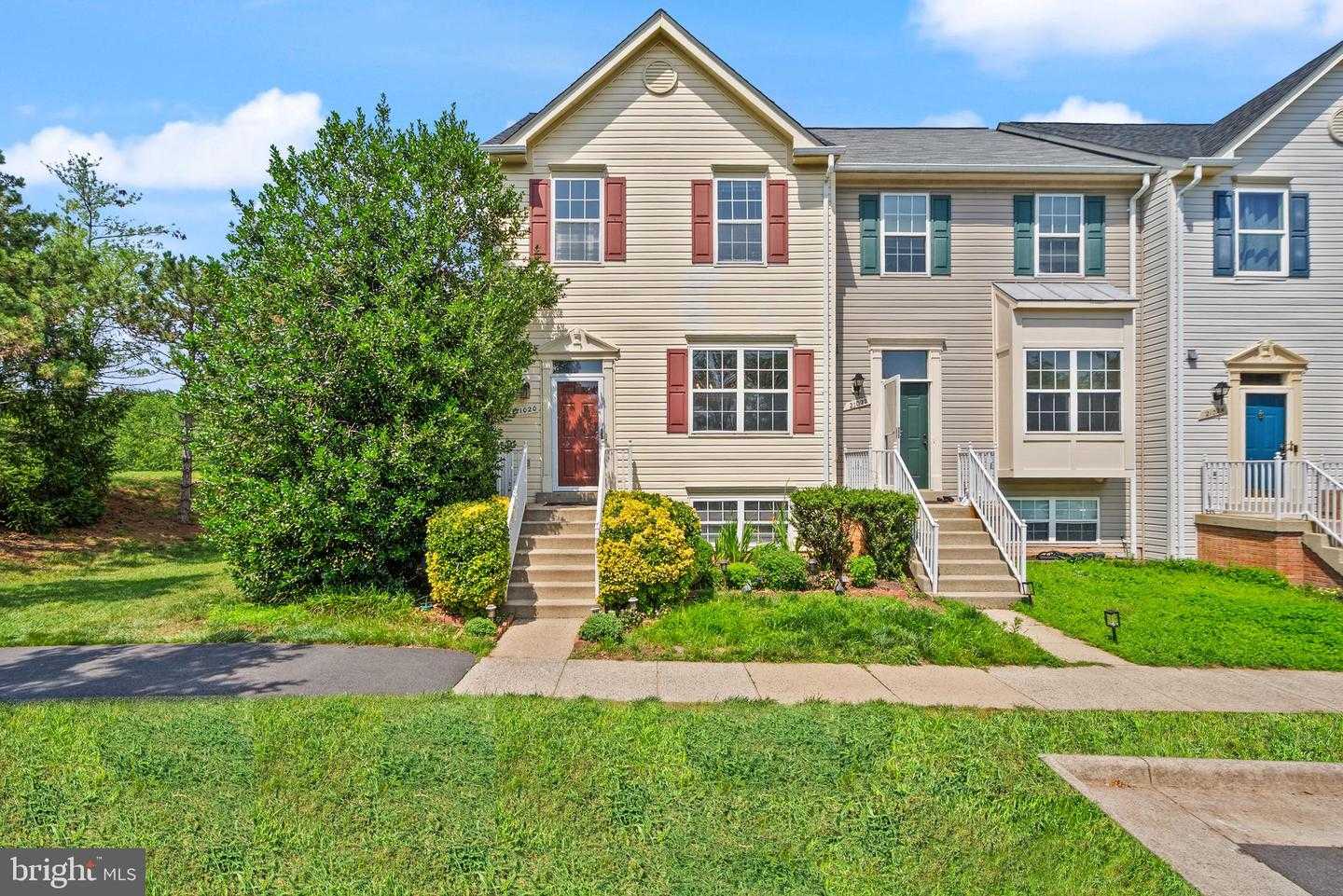 21020 MOSSY GLEN TERRACE Ashburn Virginia United States, for Sale, residential, Camille Payne, Samson Properties