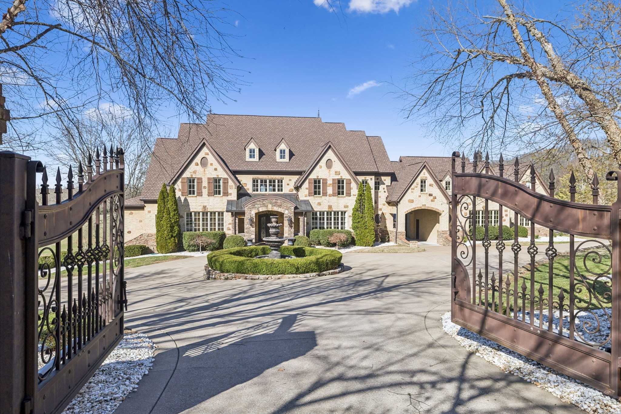 4330 N Chapel Rd Franklin Tennessee United States, for Sale, residential, Adam Hanes, LPT Realty