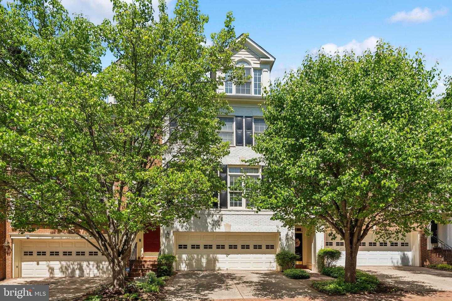 7489 CARRIAGE HILLS DRIVE Mclean Virginia United States, for Rent, residential, Camille Payne, Samson Properties