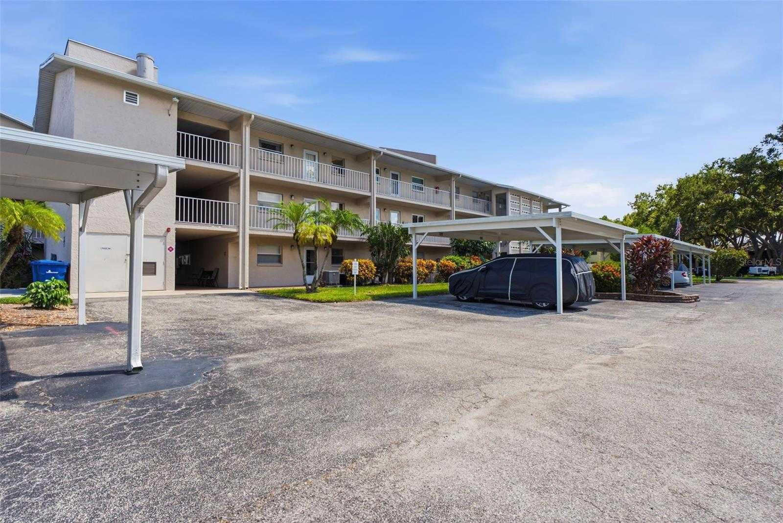 3981 MACEACHEN BOULEVARD APT 330 Sarasota Florida United States, for Sale, residential,  , The Mount Dora Group 