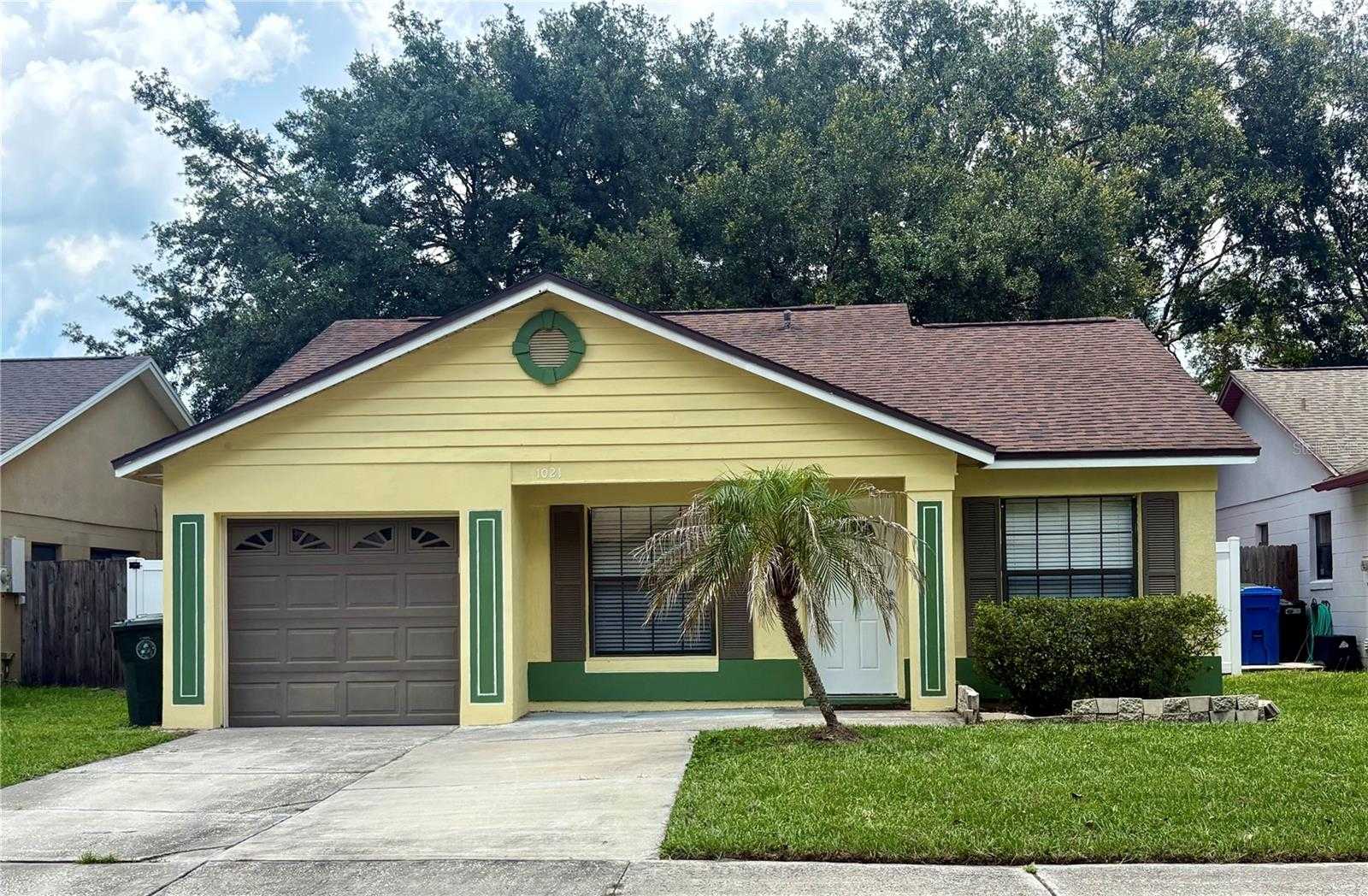 1021 ALPUG AVENUE Oviedo Florida United States, for Sale, residential, Fritz Wardlow, HomeSmart