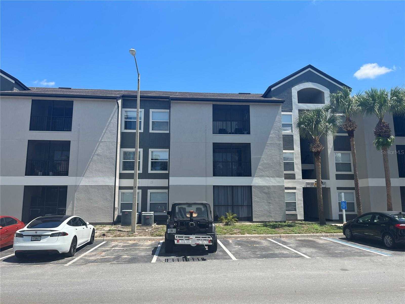7511 SEURAT STREET APT 10304 Orlando Florida United States, for Rent, residential,  , Florida Top Realty