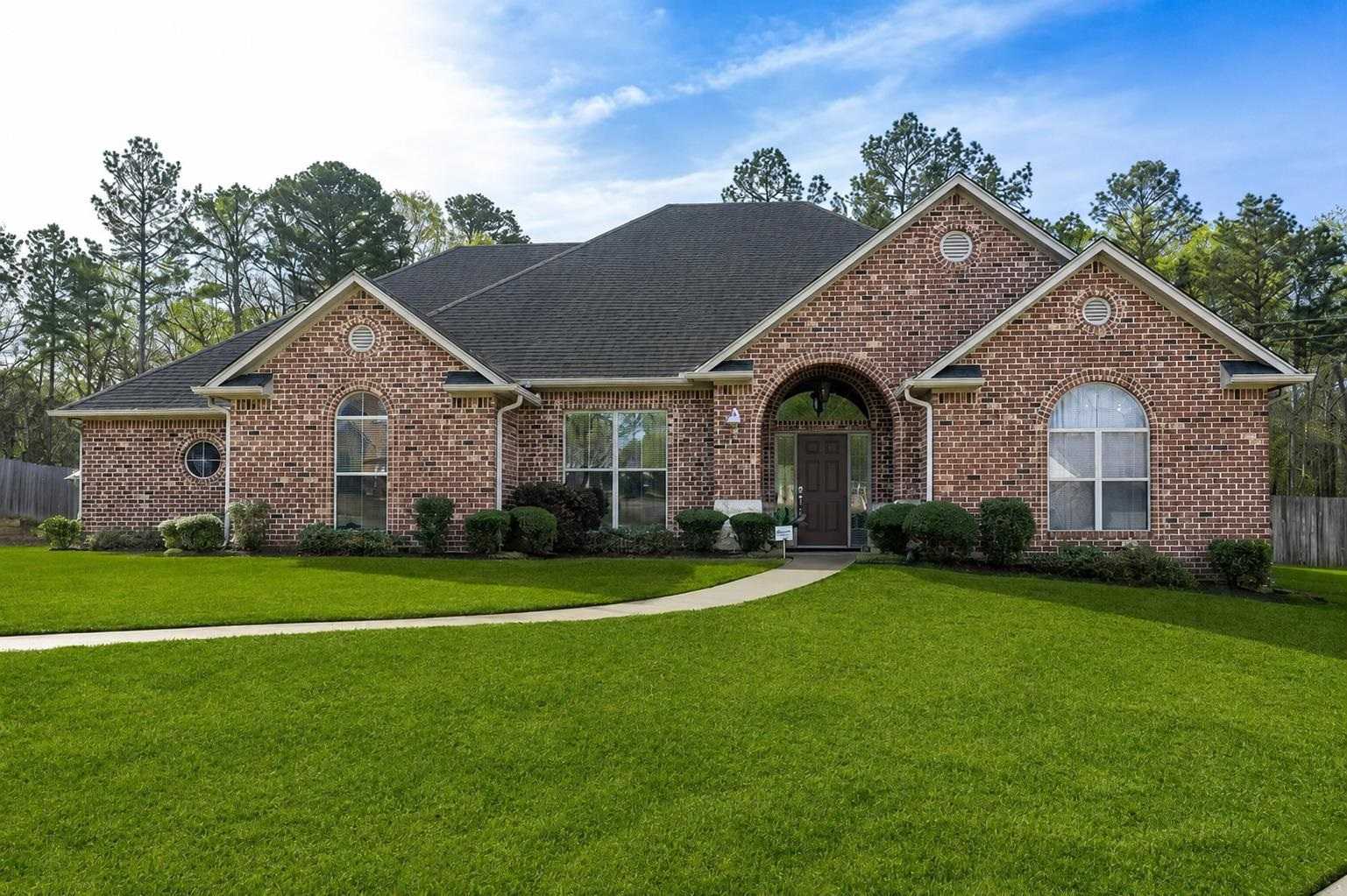 3700 Cabec Dr. Longview Texas United States, for Sale, residential,  , Drake Chapman Real Estate, Brokerage