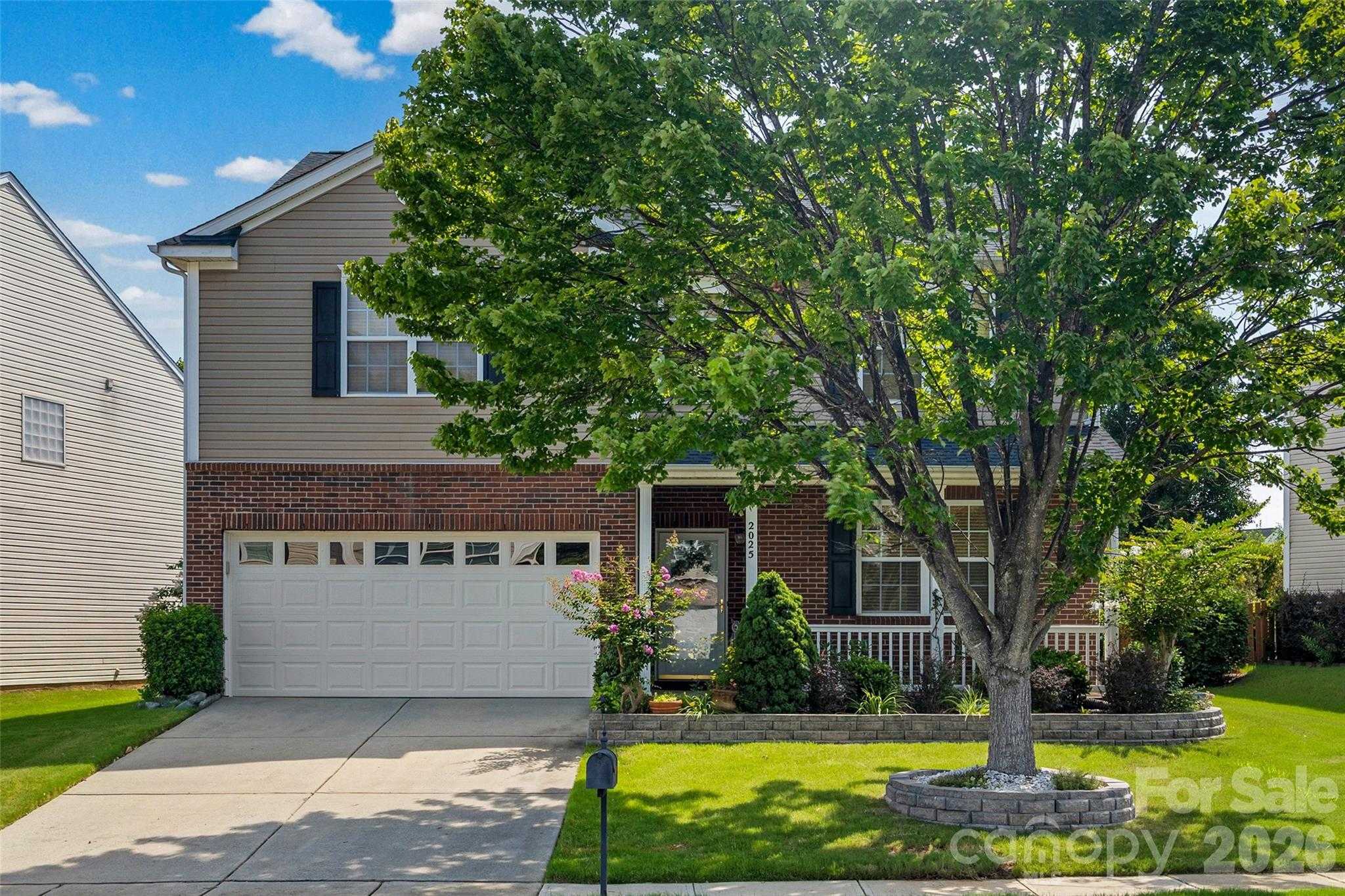 2025 Savannah Hills Drive Matthews North Carolina United States, for Sale, residential, William Owens , South Charlotte Properties