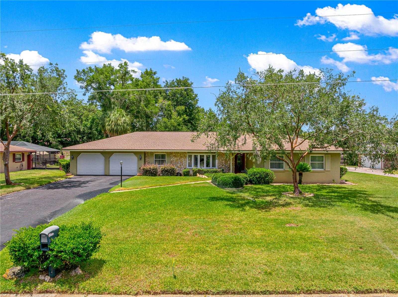 3963 SE 15TH STREET Ocala Florida United States, for Sale, residential, Stacey  Taylor, 5 Star Real Estate Services