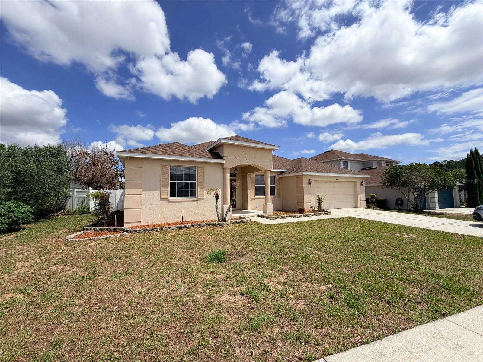 2875 BEAVER RIDGE LOOP Clermont Florida United States, for Sale, residential, Zaira Mejia, Spaces & Styles Group