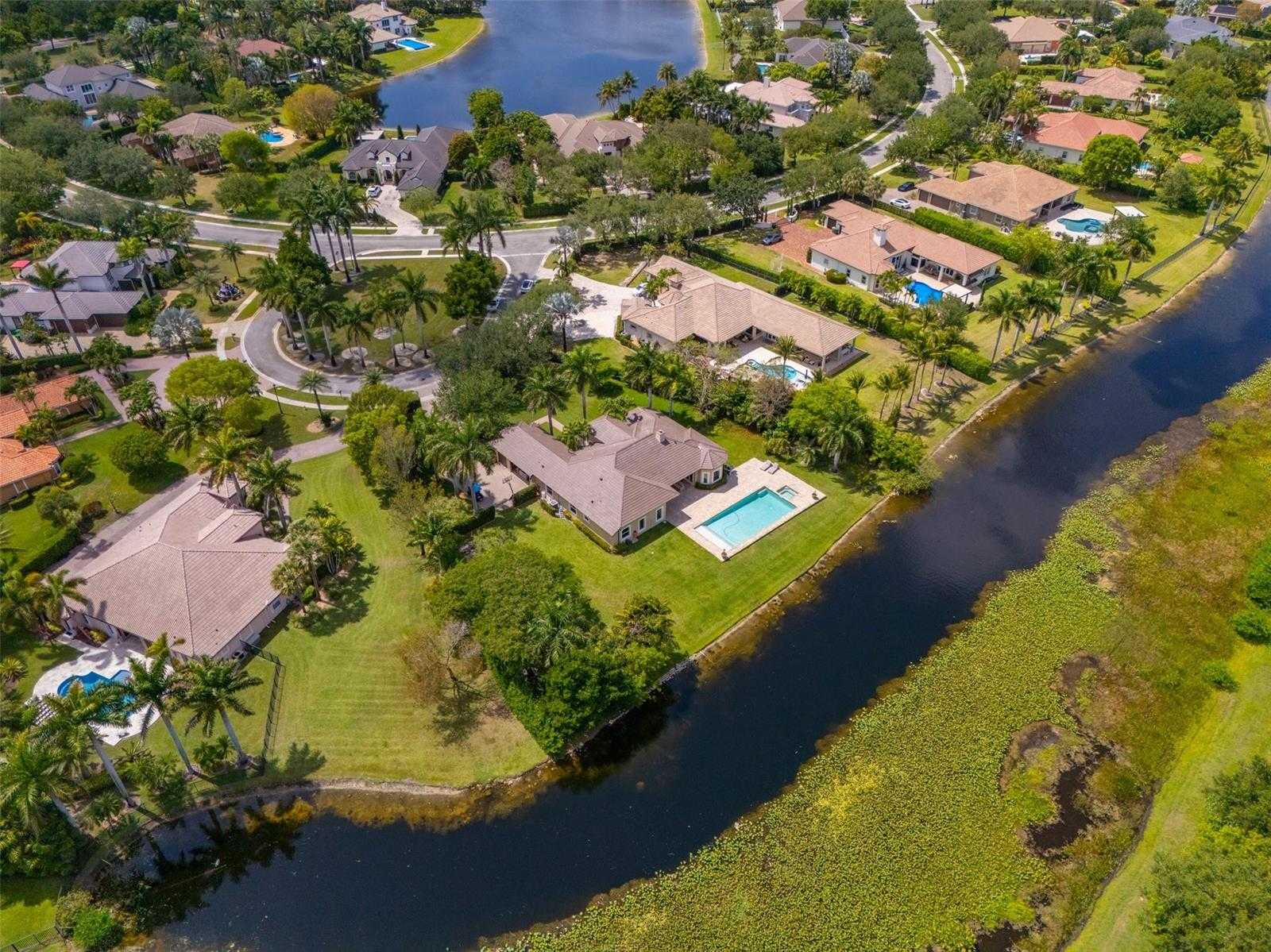 4197 Finishline Terrace Davie Florida United States, for Sale, residential,  , Phoenix Realtors LLC